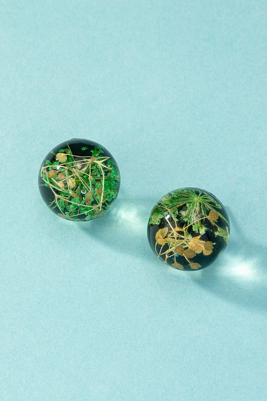 TEEK - Green Dried Flowers Resin Ball Stud Earrings JEWELRY TEEK FG