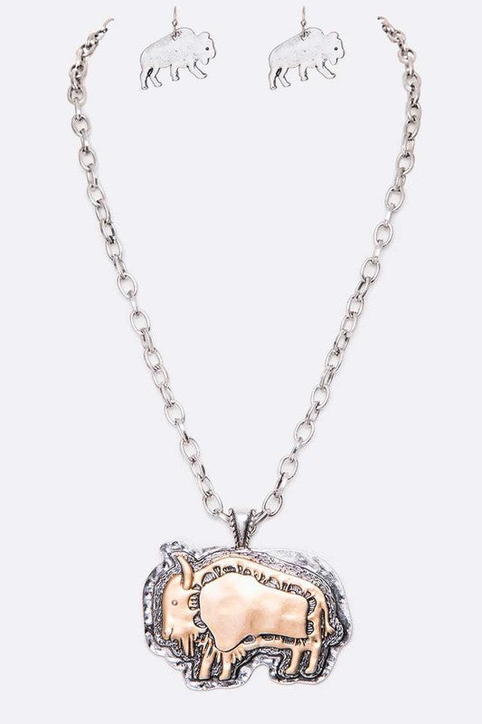TEEK - 2 Tone Bull Pendant Necklace Set JEWELRY TEEK FG