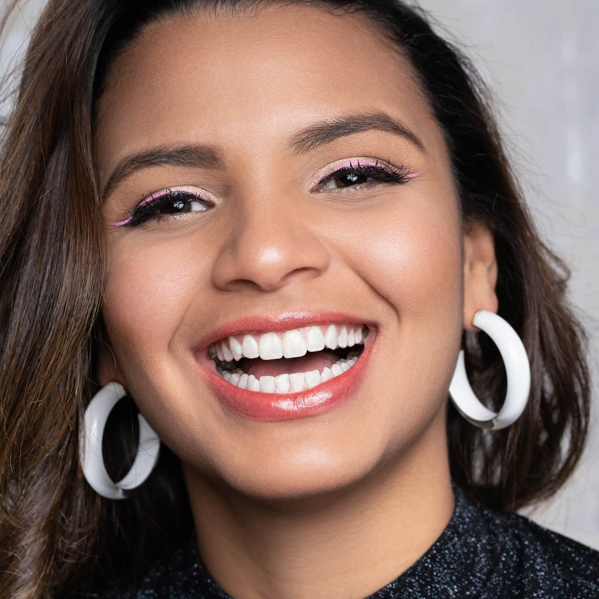 TEEK - Medium Illusion Hoop Earrings in Neutrals JEWELRY TEEK GNH
