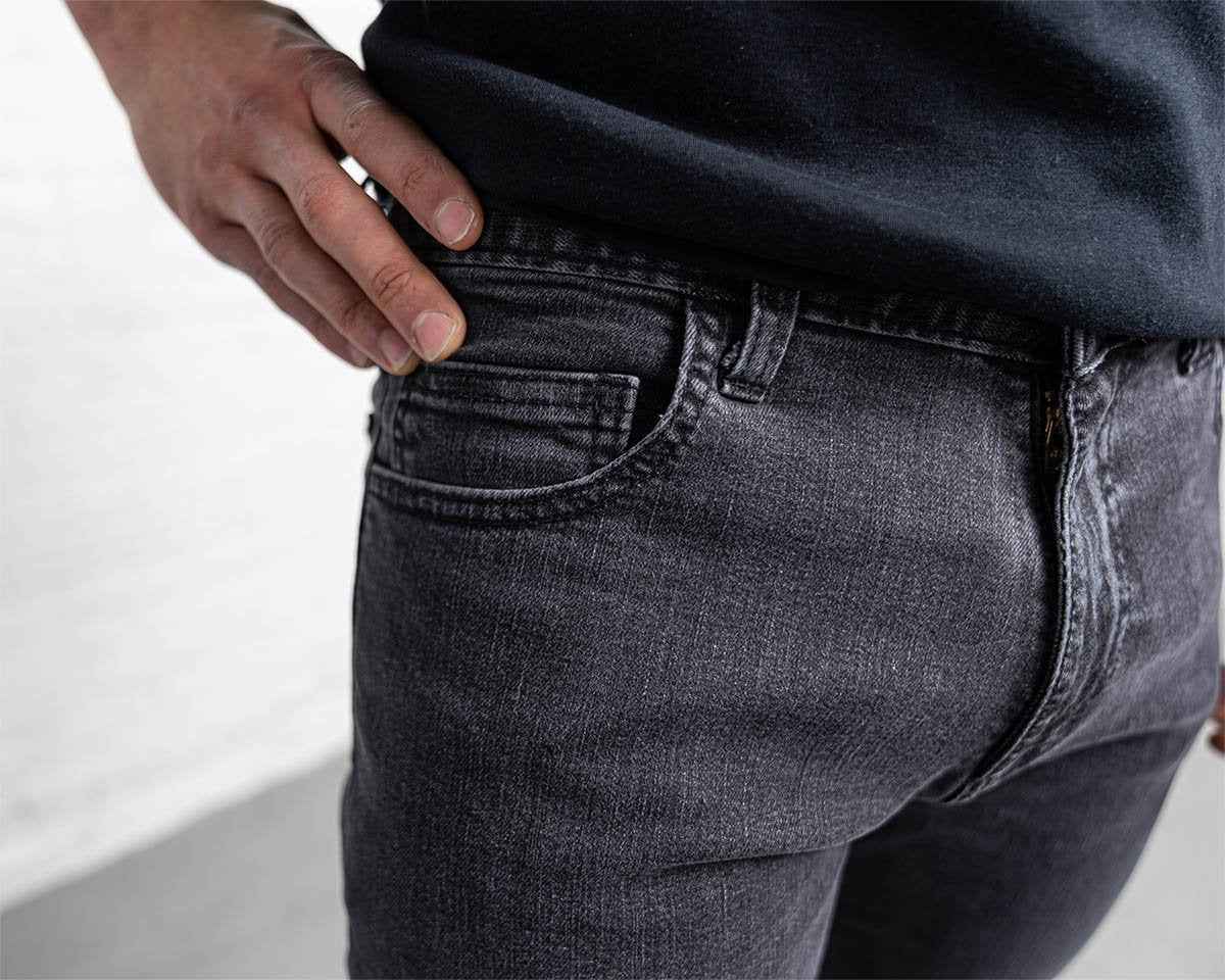 TEEK - Tailored Fit Gray Wash JEANS TEEK DDA