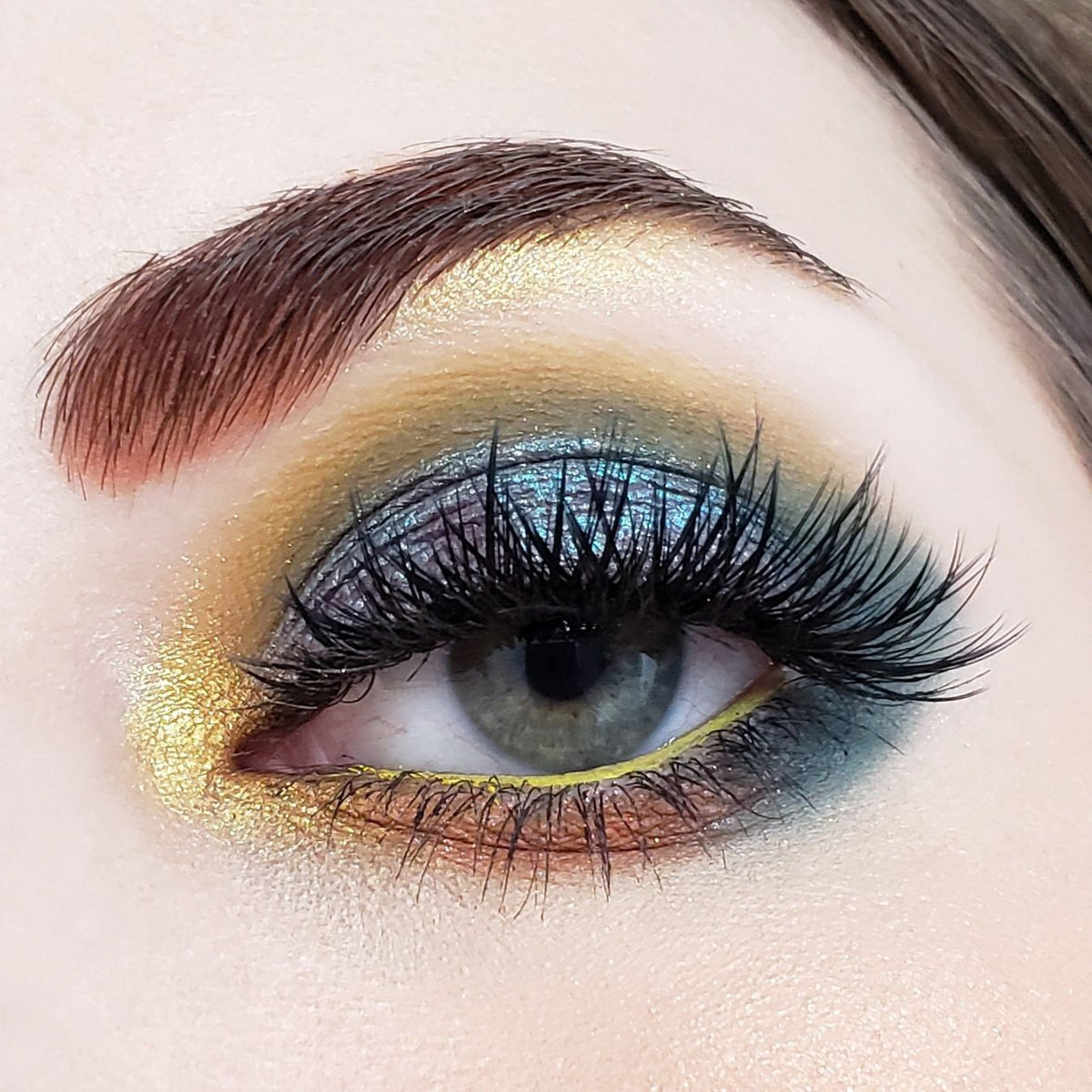 TEEK - Chroma Eyeshadow Palette CL01 MAKEUP TEEK CB