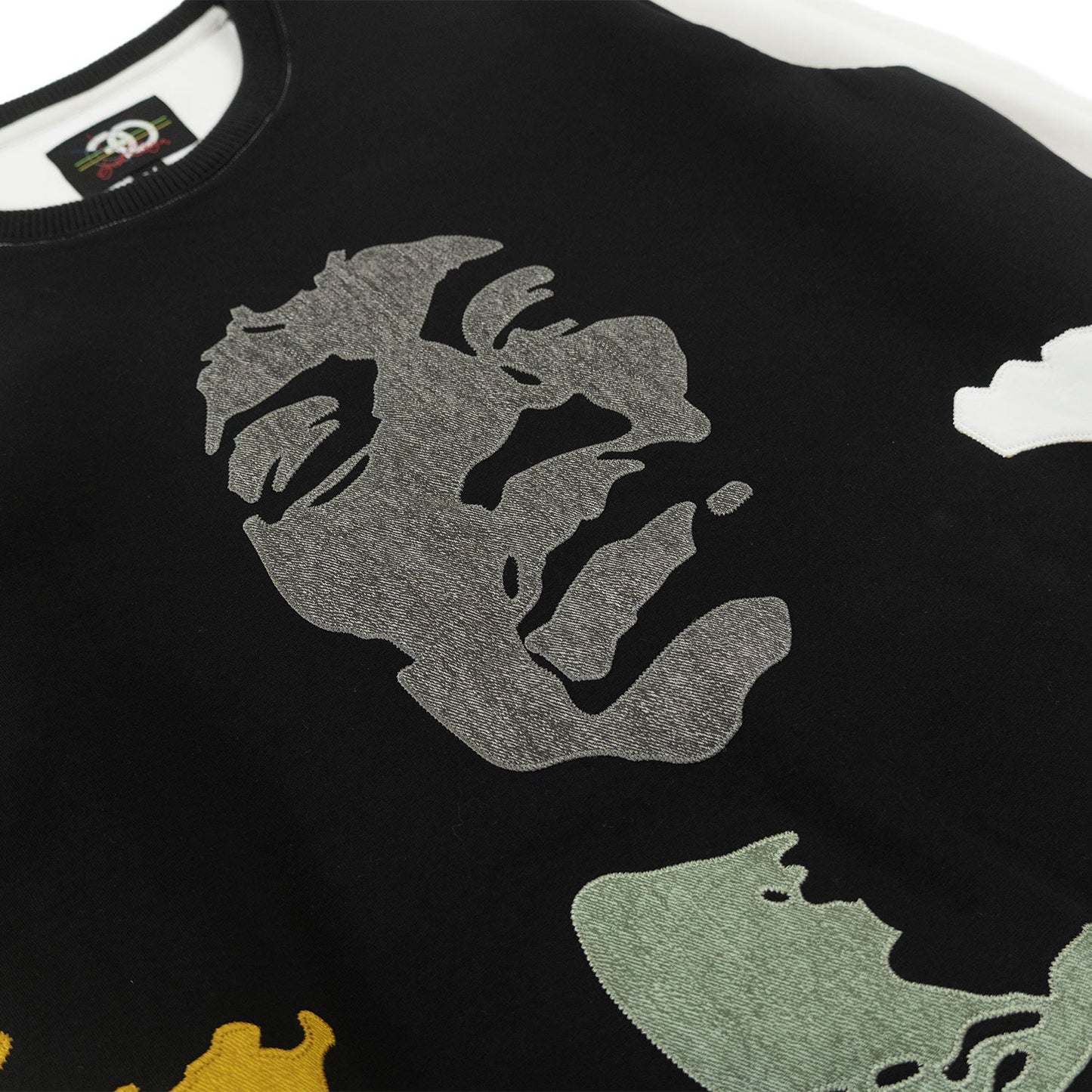 TEEK - F4789 Hendrix 2024 Crewneck Sweatshirt - White TOPS TEEK MJ
