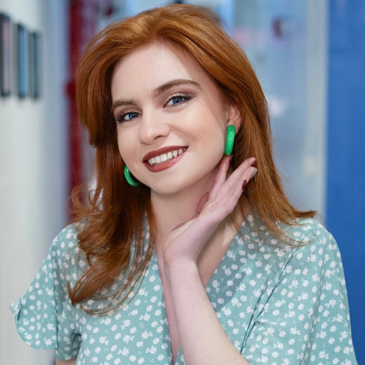 TEEK - TEEK - Small Illusion Inside Out Lucite Hoop Earrings JEWELRY TEEK GNH