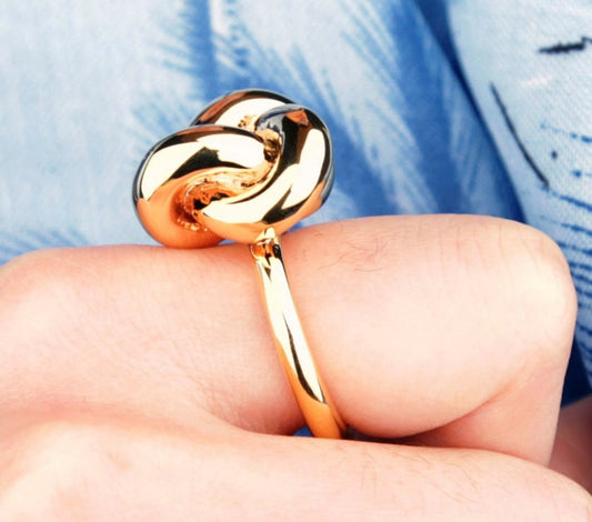 TEEK - Infinity Knot Ring JEWELRY theteekdotcom