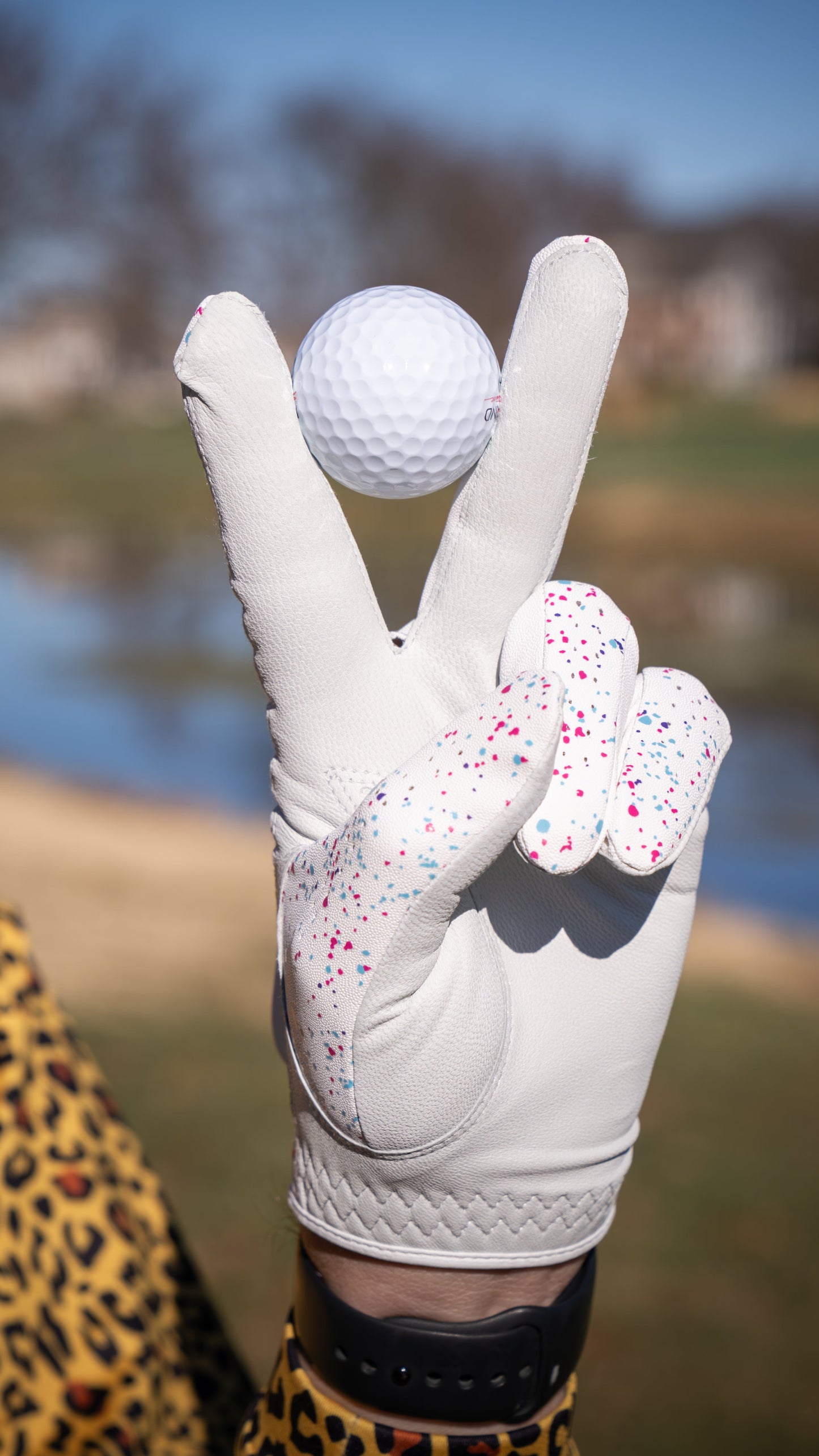 TEEK - White Paint Splatter Golf Glove GLOVES TEEK SIG