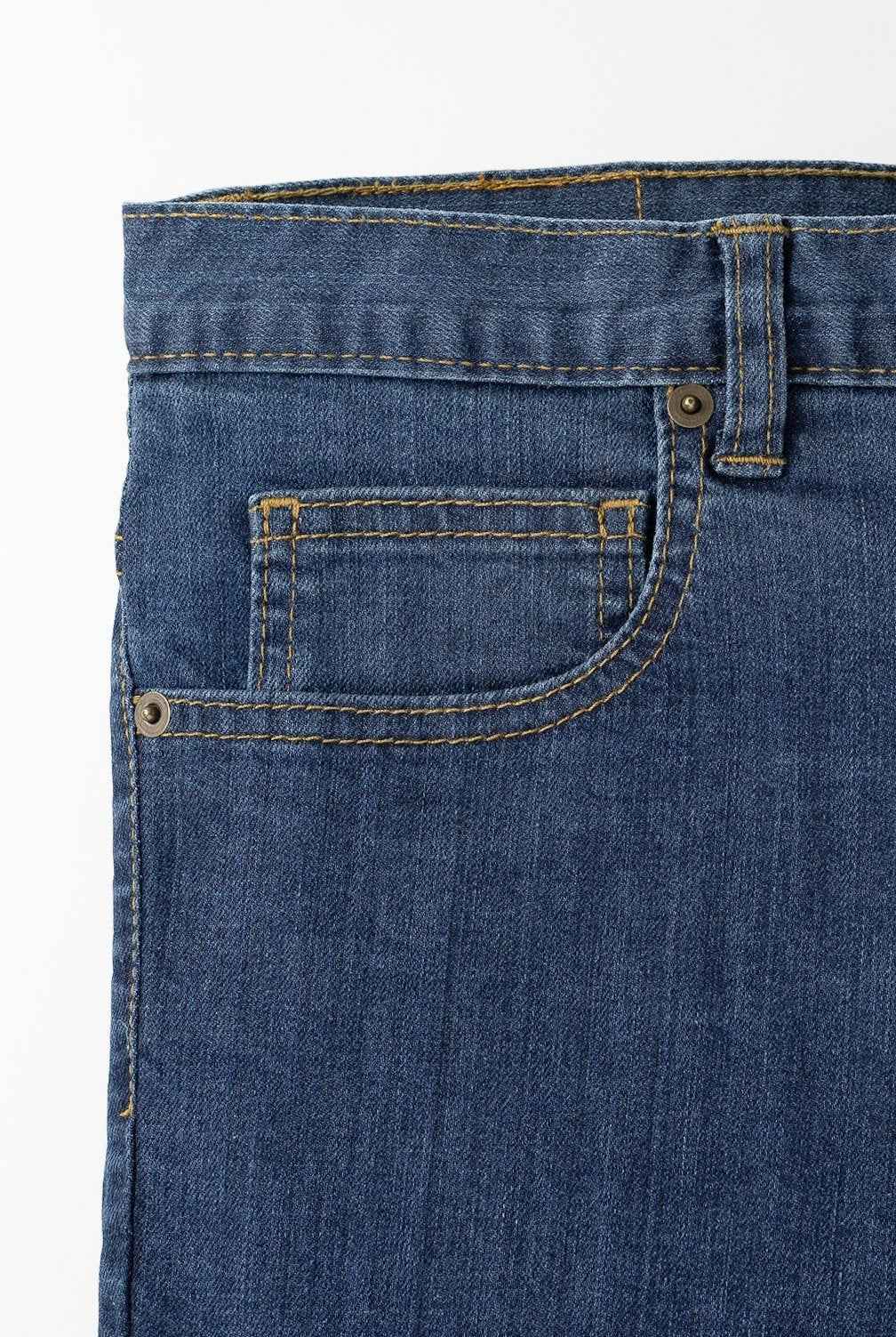 TEEK - Tailored Fit Medium Wash JEANS TEEK DDA