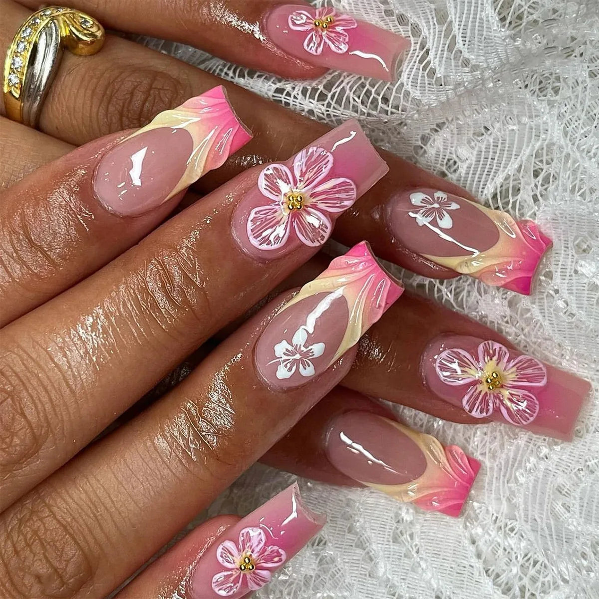 TEEK - 24pcs Romantic Decor False Almond Nails NAIL ART theteekdotcom 13