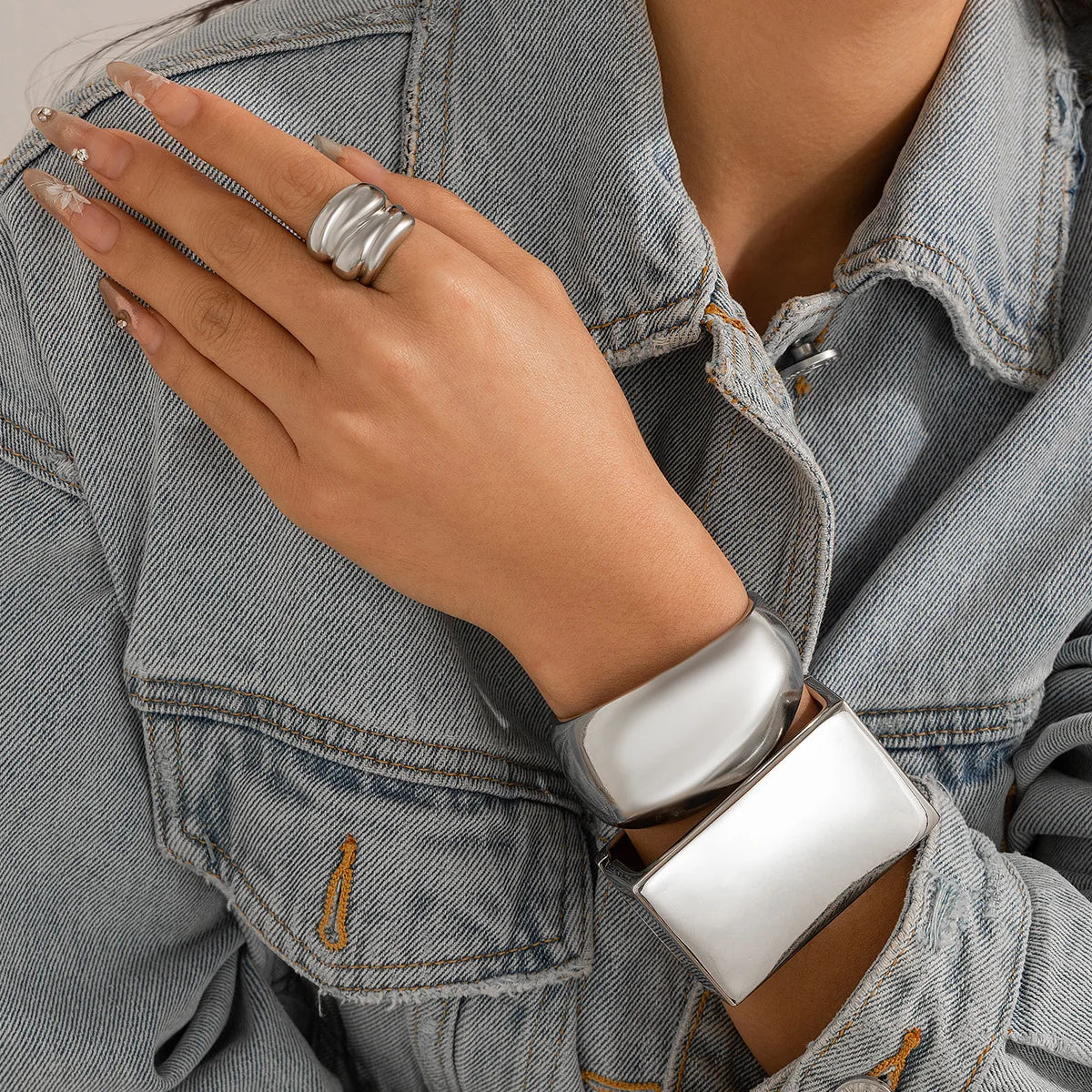 TEEK - Styled Geometric Bangle Bracelet JEWELRY theteekdotcom