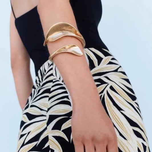 TEEK - Weighted Metal Leaf Flower Chunky Jewelry JEWELRY theteekdotcom