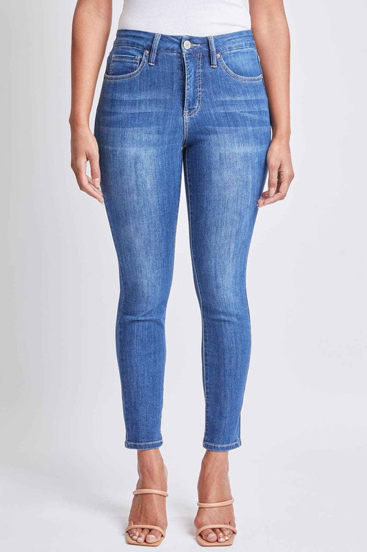 Women's Curvy Fit High Rise Skinny Jeans