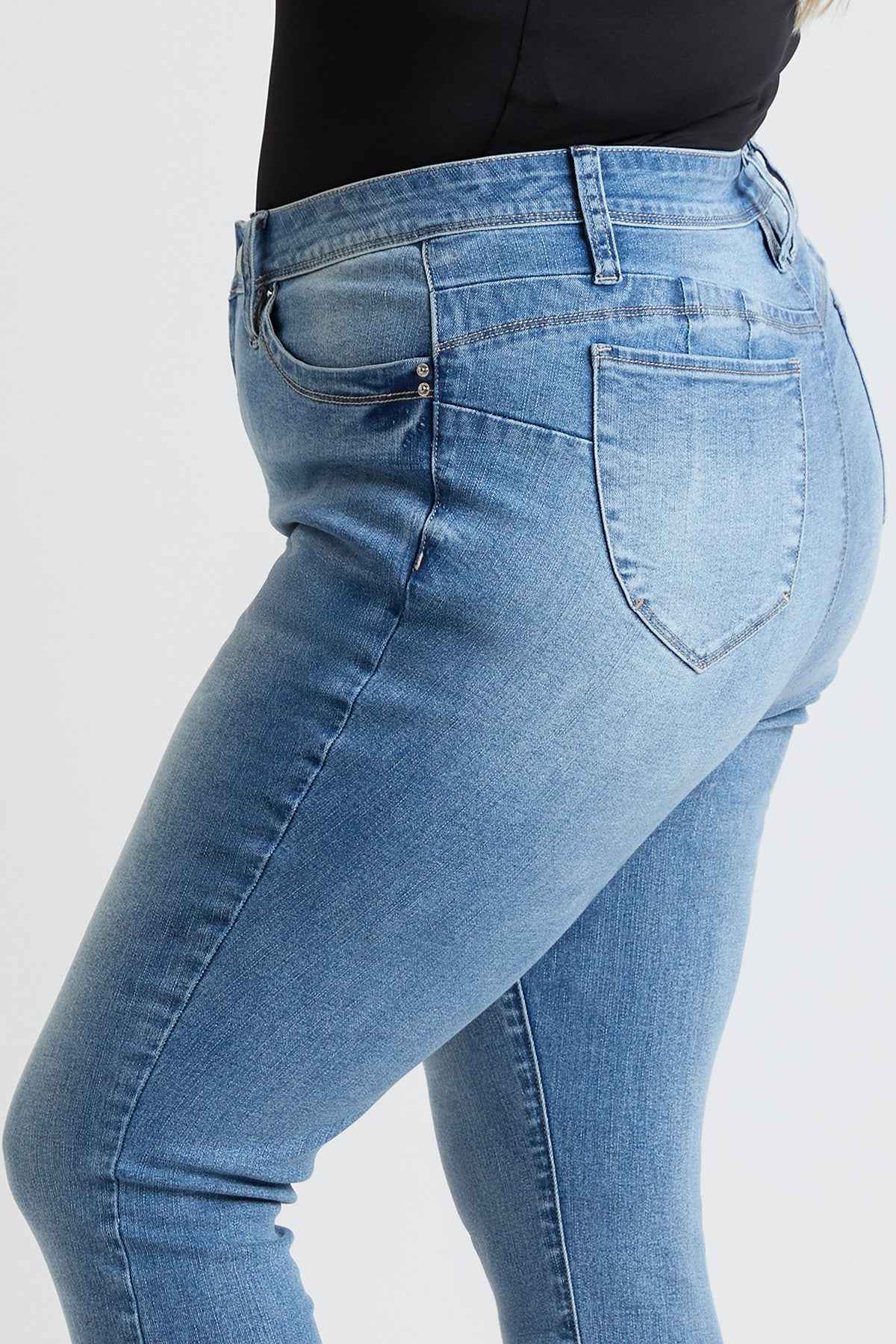 TEEK - Womens Plus High Rise Curve Confidence WannaBettaButt Skinny Jeans JEANS TEEK YMJ