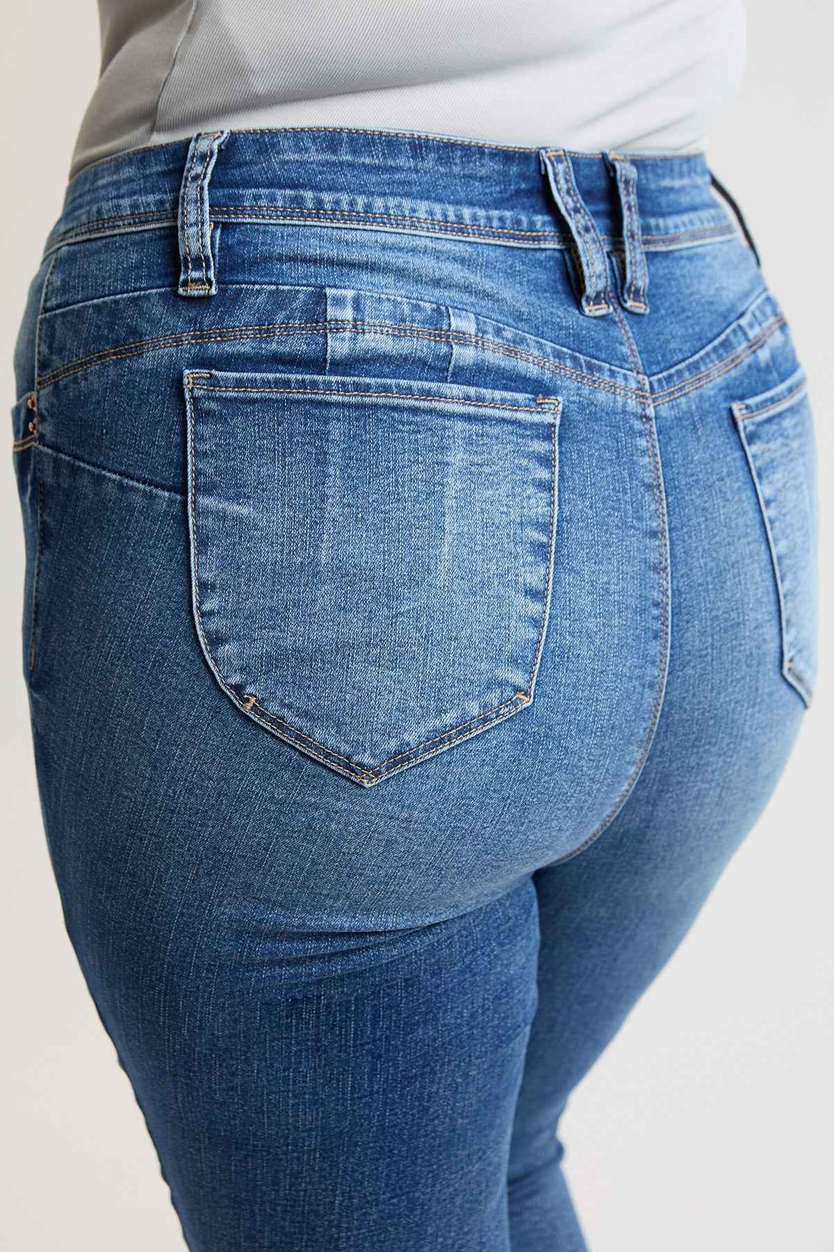 TEEK - Womens Plus High Rise Curve Confidence WannaBettaButt Skinny Jeans JEANS TEEK YMJ