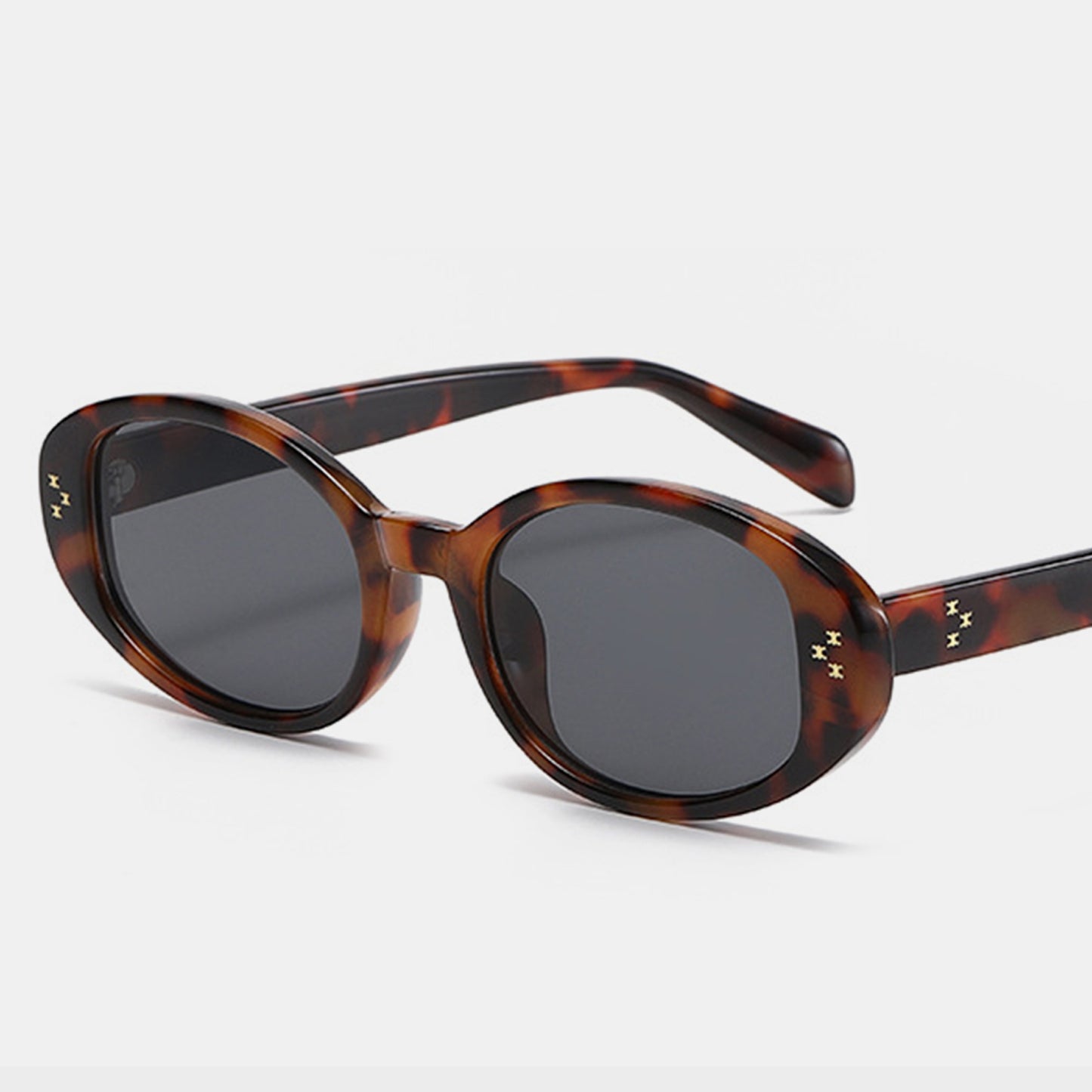 TEEK - Styled Oval Frame Oval Sunglasses EYEGLASSES TEEK Trend