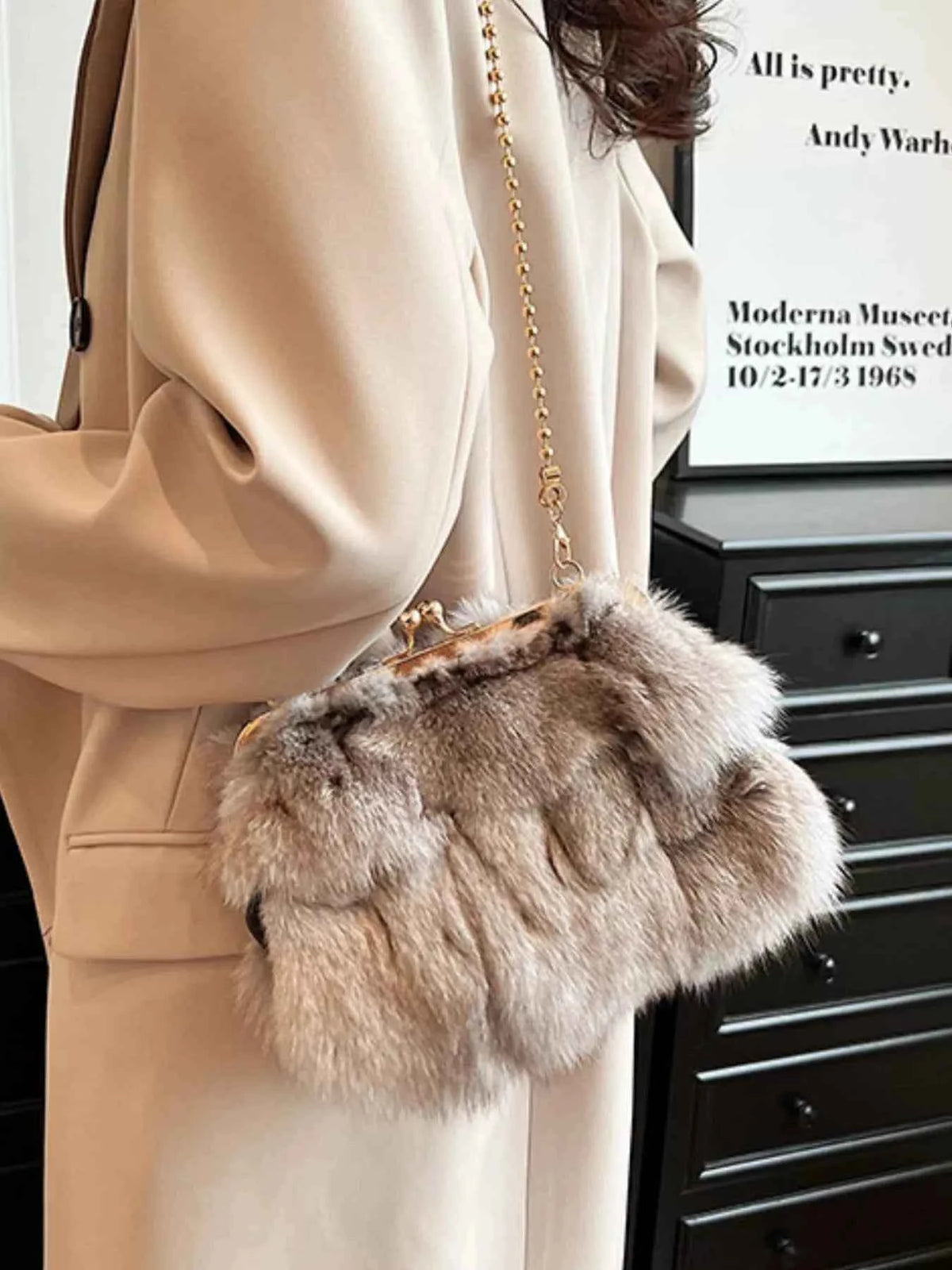 TEEK - Furry Chain Crossbody Bag BAG TEEK Trend