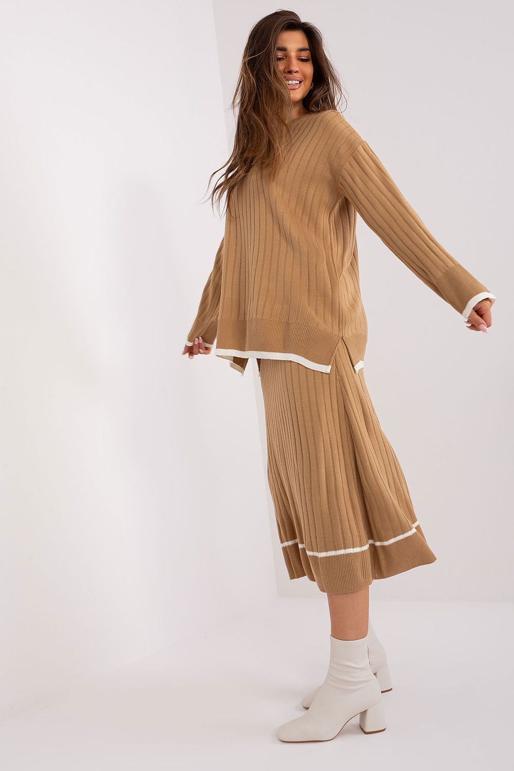 TEEK - 3 Line Contrast Top Skirt Set SET TEEK MH