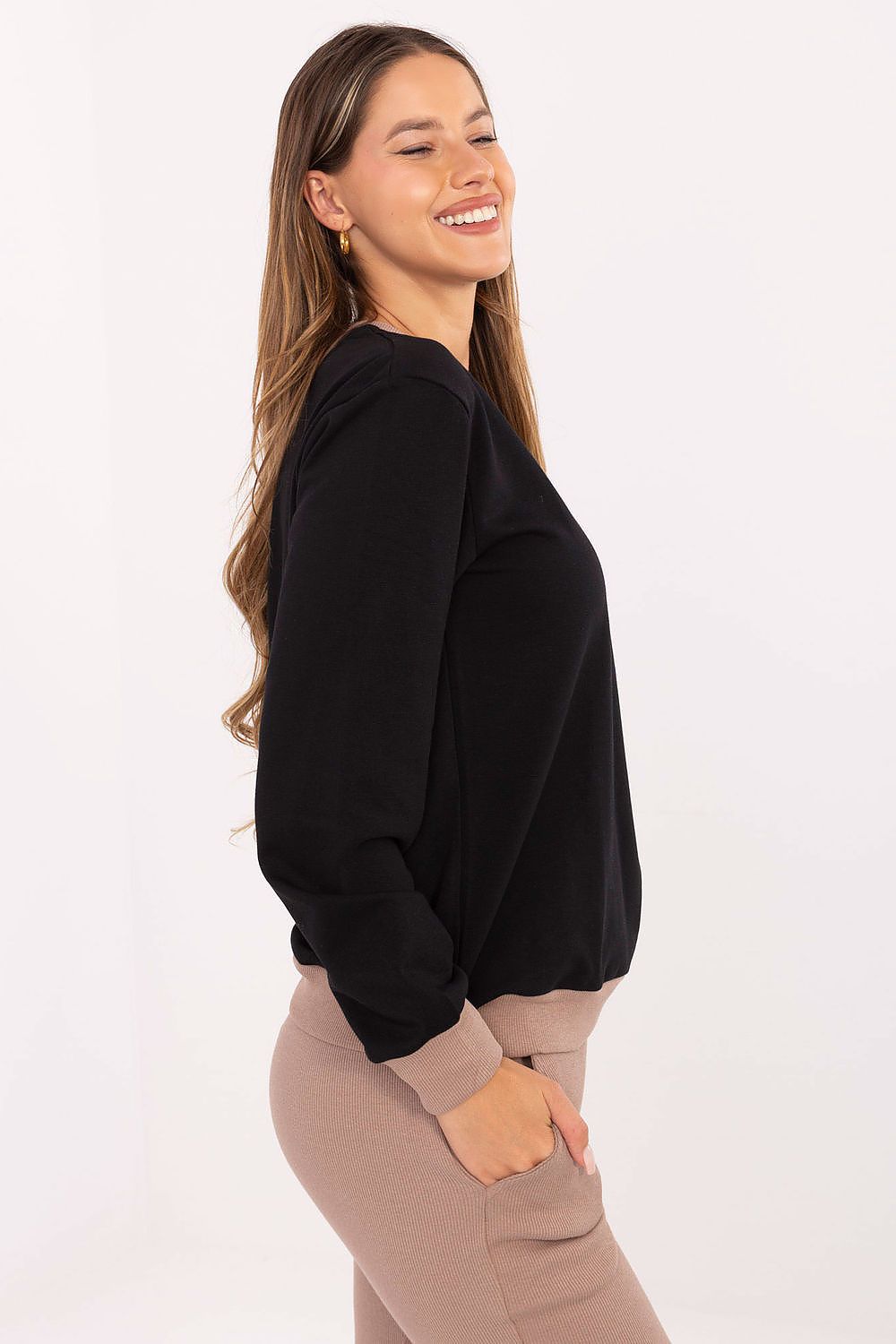 TEEK - MIN MIN Contrast Trim Sweatshirt TOPS TEEK MH
