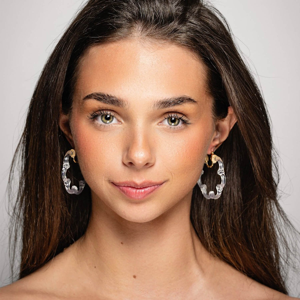 TEEK - Flower Bamboo Lucite Hoop Earrings JEWELRY TEEK GNH