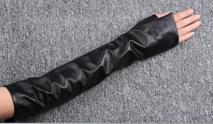 TEEK - Zuriel Fingerless Gloves - Vegan Leather GLOVES TEEK MS