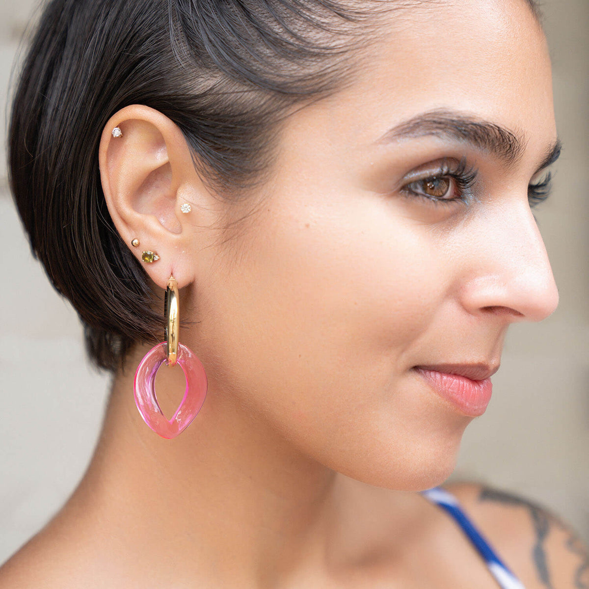 TEEK - Lucite Curb Link Hoop Earrings JEWELRY TEEK GNH