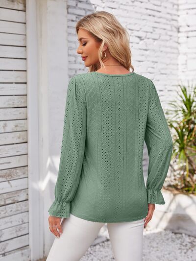 TEEK - Applique V-Neck T-Shirt TOPS TEEK Trend