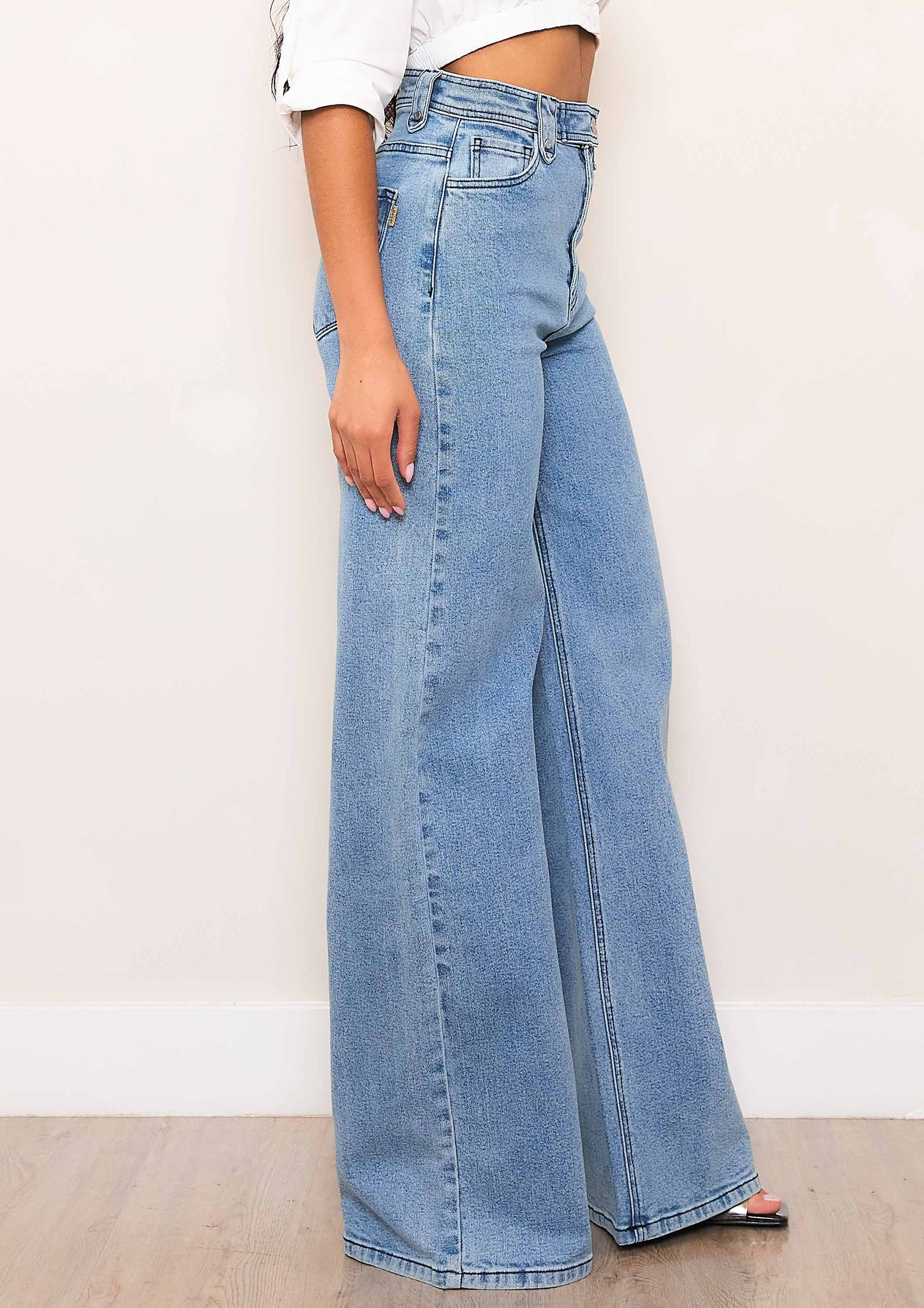 TEEK - High-Rise Wide Leg Jeans With Waist Snap Button JEANS TEEK RRRB