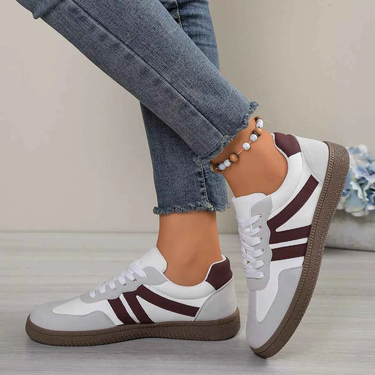Striped Lace-Up Casual Sneakers Trendsi