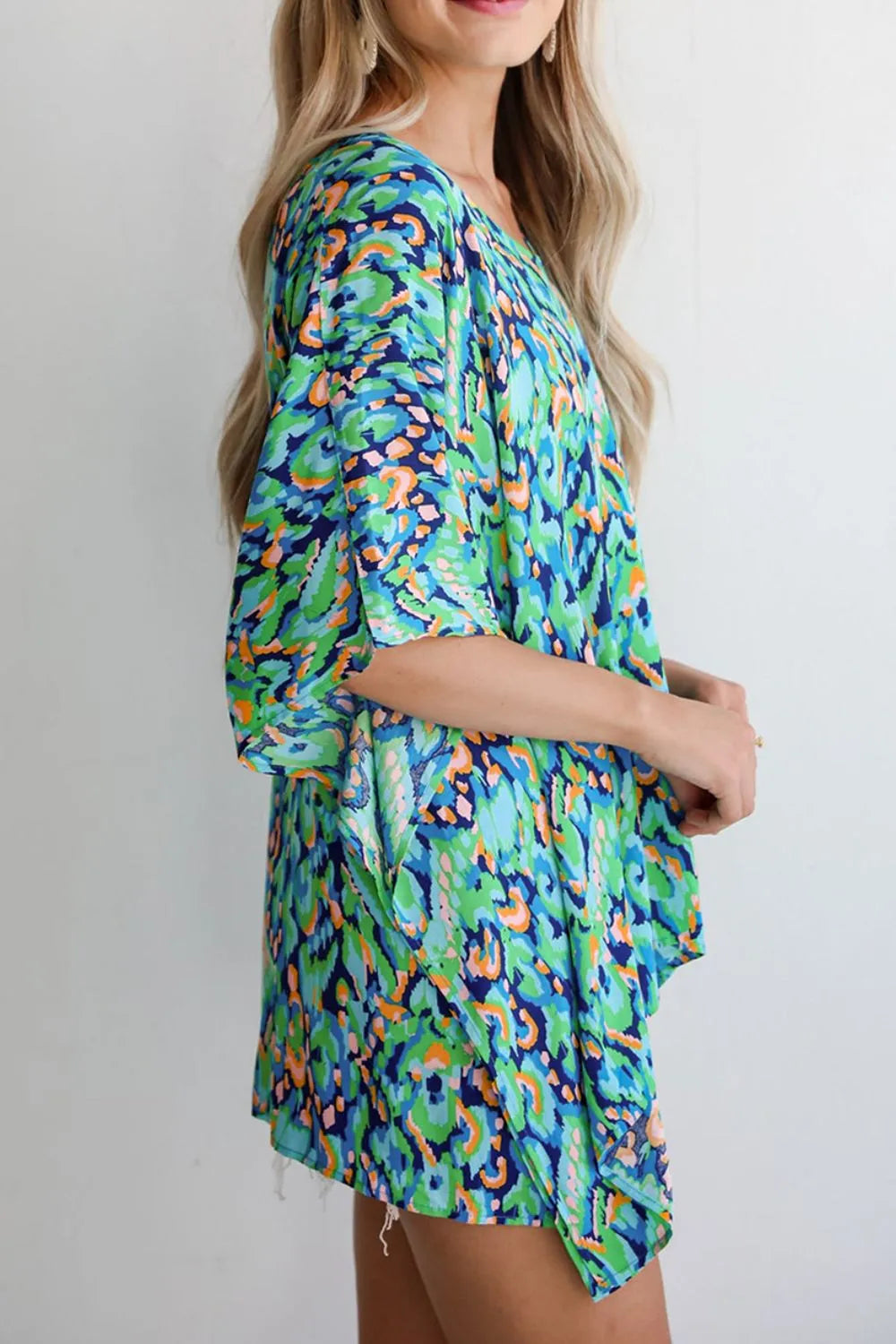 TEEK - Abstract Print V-Neck Half Sleeve Loose Fit Blouse TOPS TEEK Trend