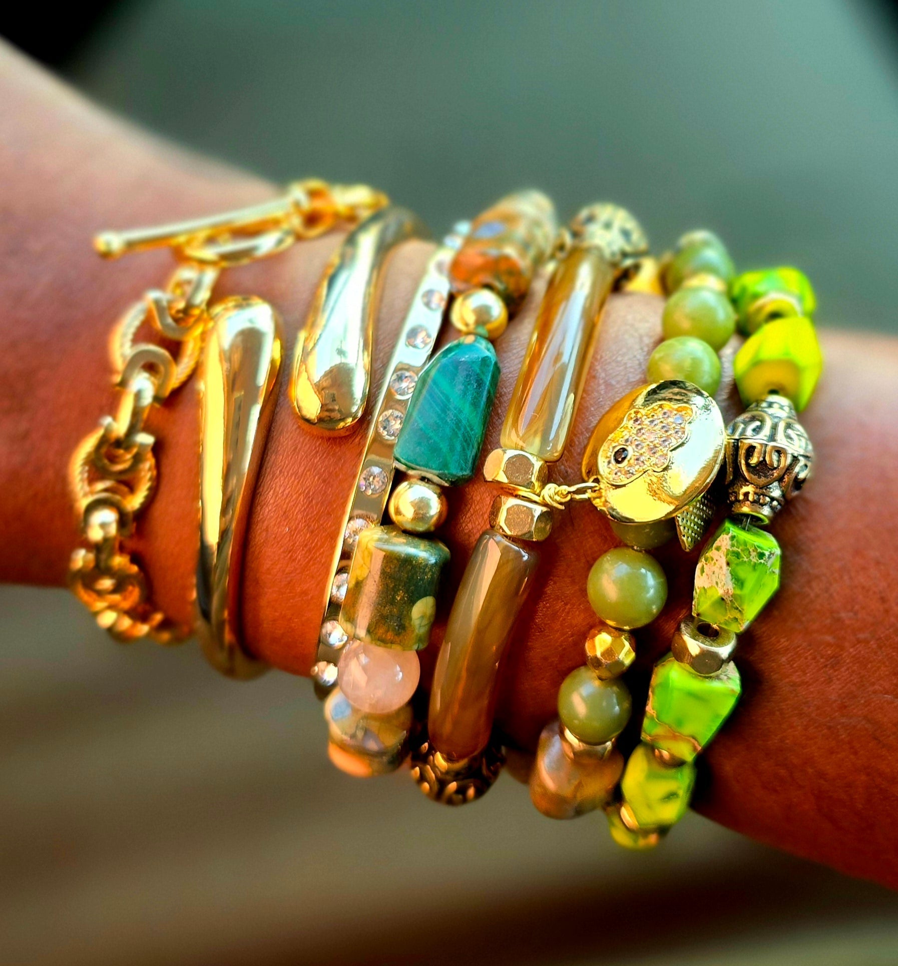 TEEK - 18k Gold Plated Asymmetrical Bangle JEWELRY TEEK LSC