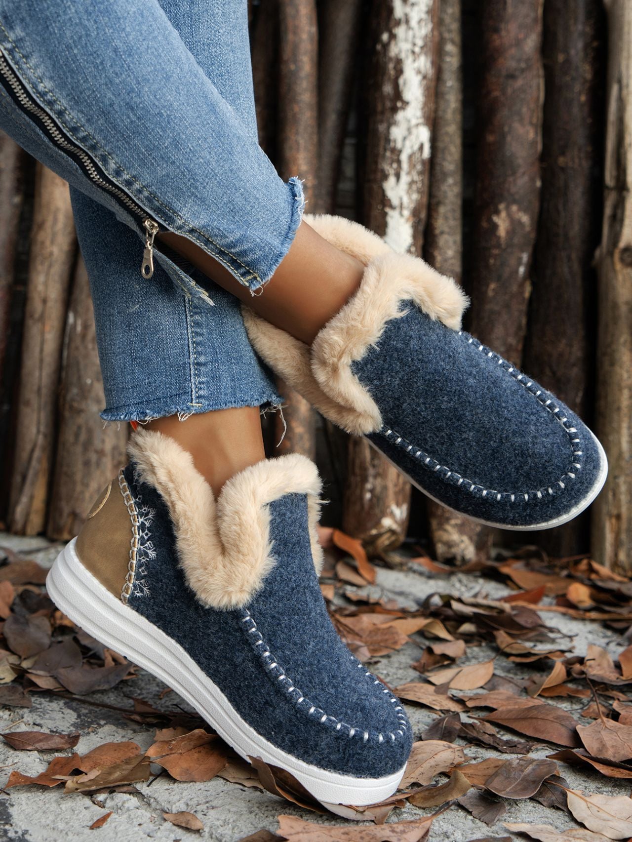 TEEK - Furry Suede Round Toe Flat Boots SHOES TEEK Trend Navy 36(US6)