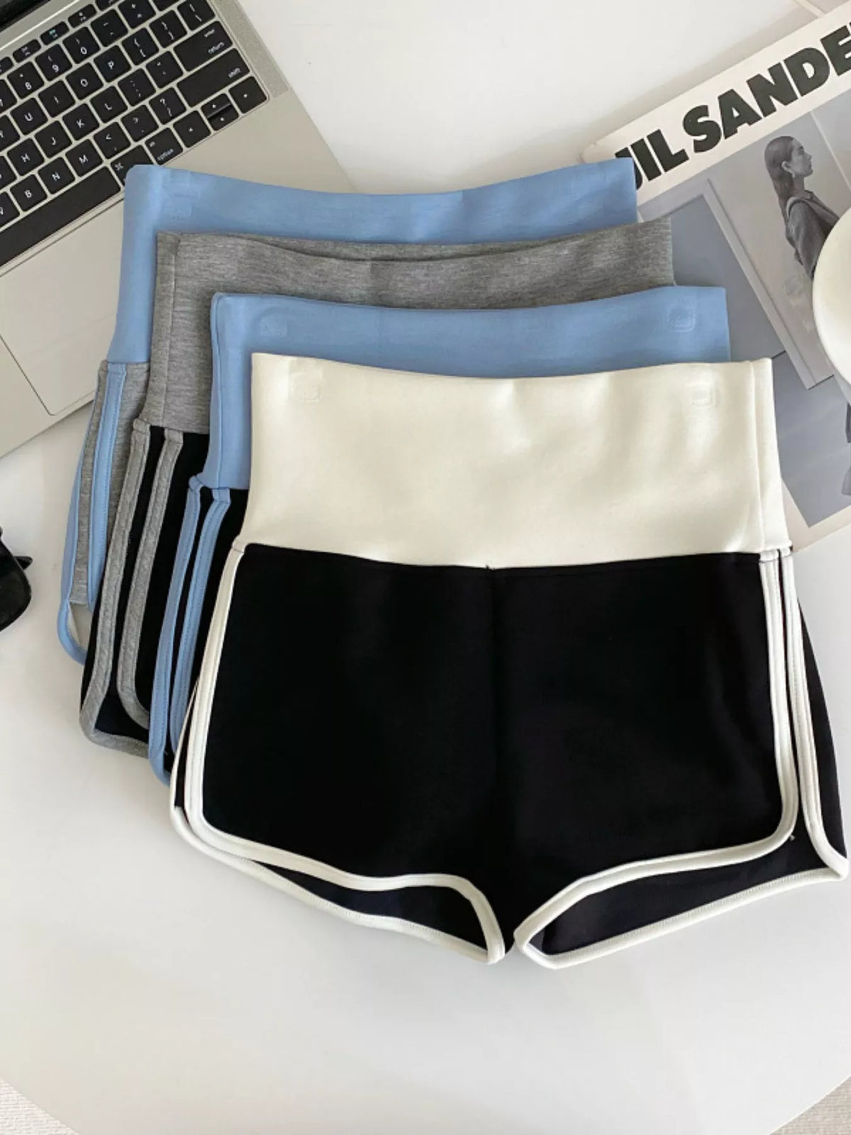 TEEK - High Waist Contrast Trim Shorts SHORTS TEEK Trend White+black S
