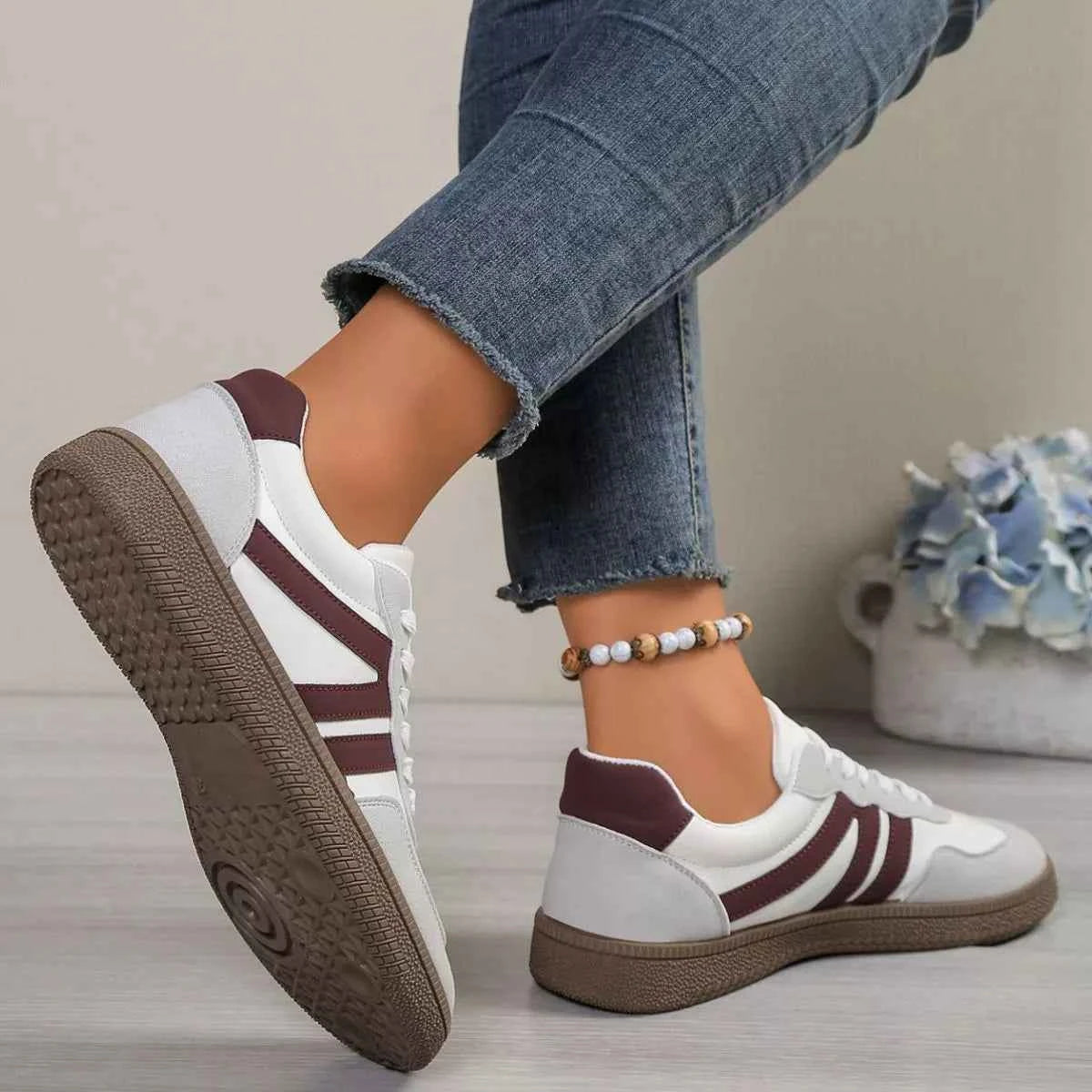 Striped Lace-Up Casual Sneakers Trendsi