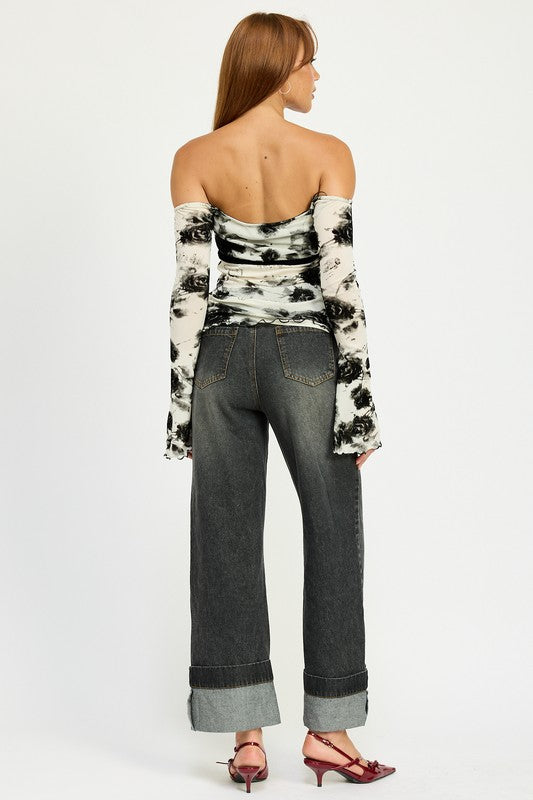 TEEK - WHT BLK FLORAL OFF SHOULDER TOP WTIH LETTUCE HEM TOPS TEEK FG