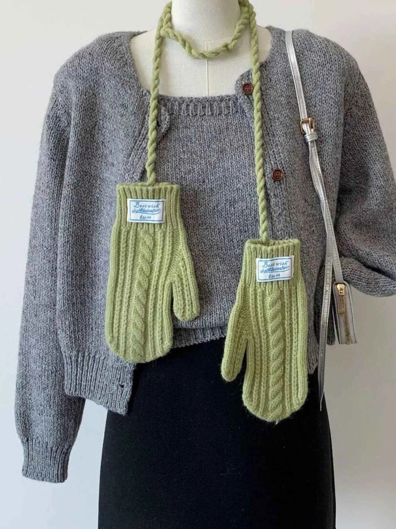 Cable Knitted Mittens with Neck Strap Trendsi Matcha Green One Size