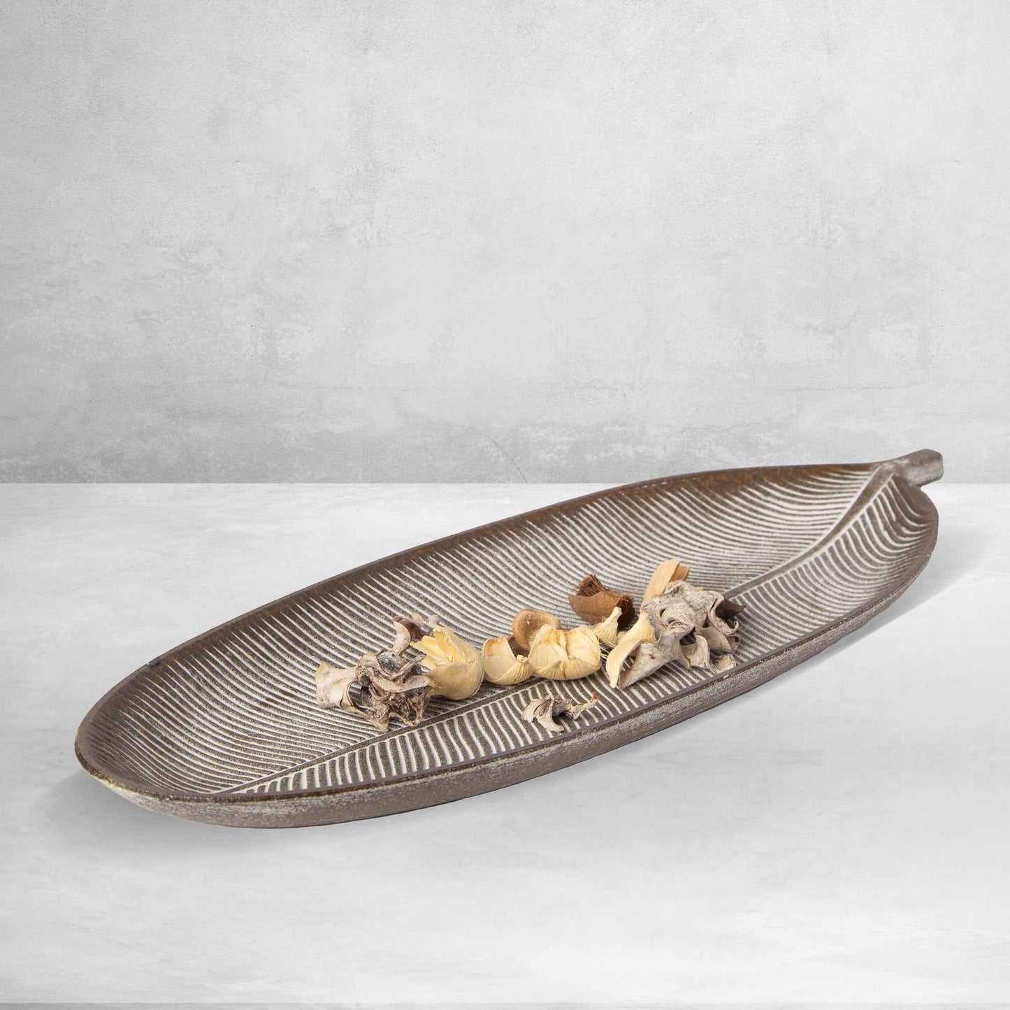 TEEK - 423 - Leaf Design Wood Tray HOME DECOR TEEK PB Brown