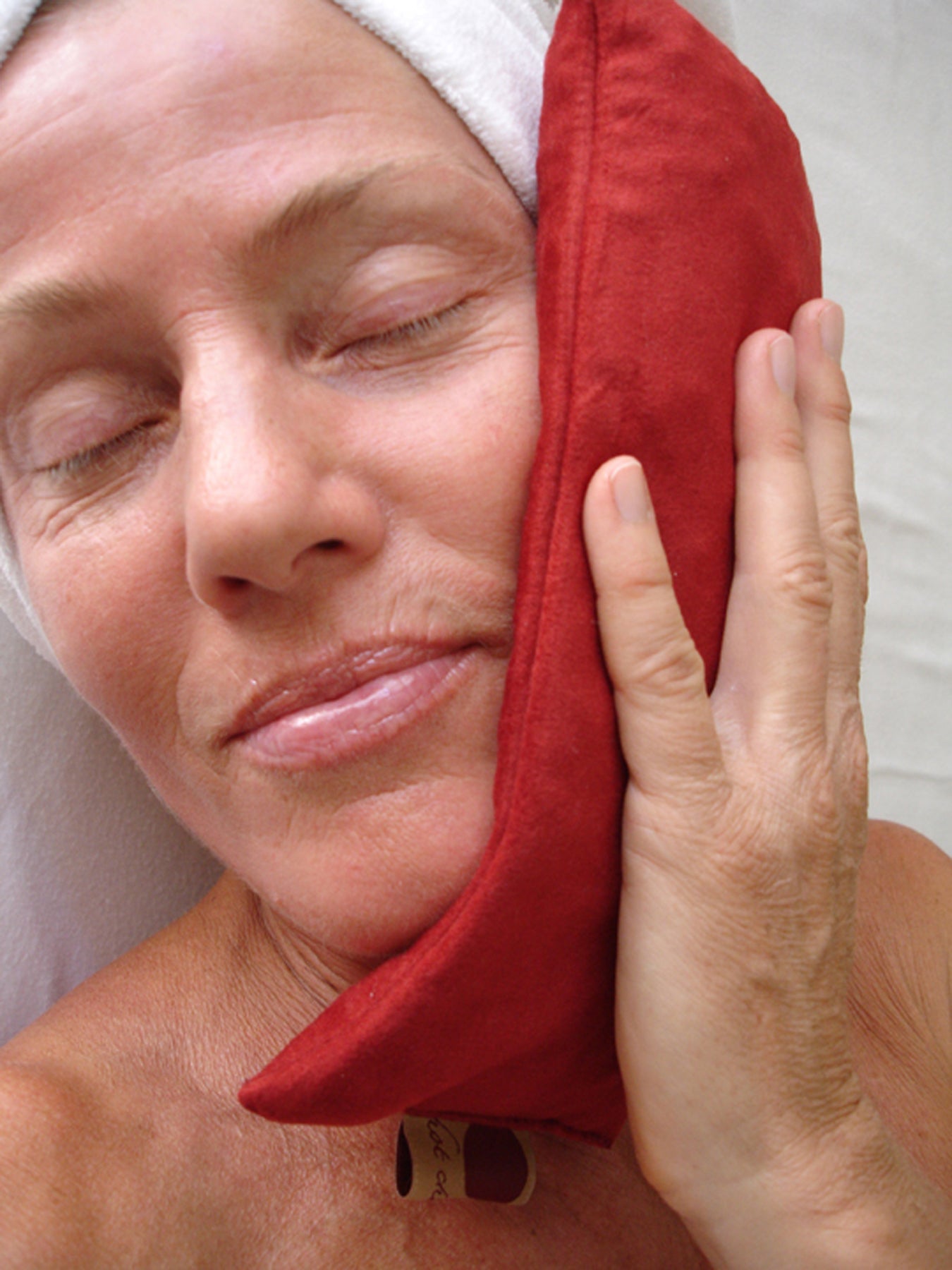 TEEK - Hot Cherry Eye Pillow Plush Red Ultra-Suede PILLOW TEEK HCP