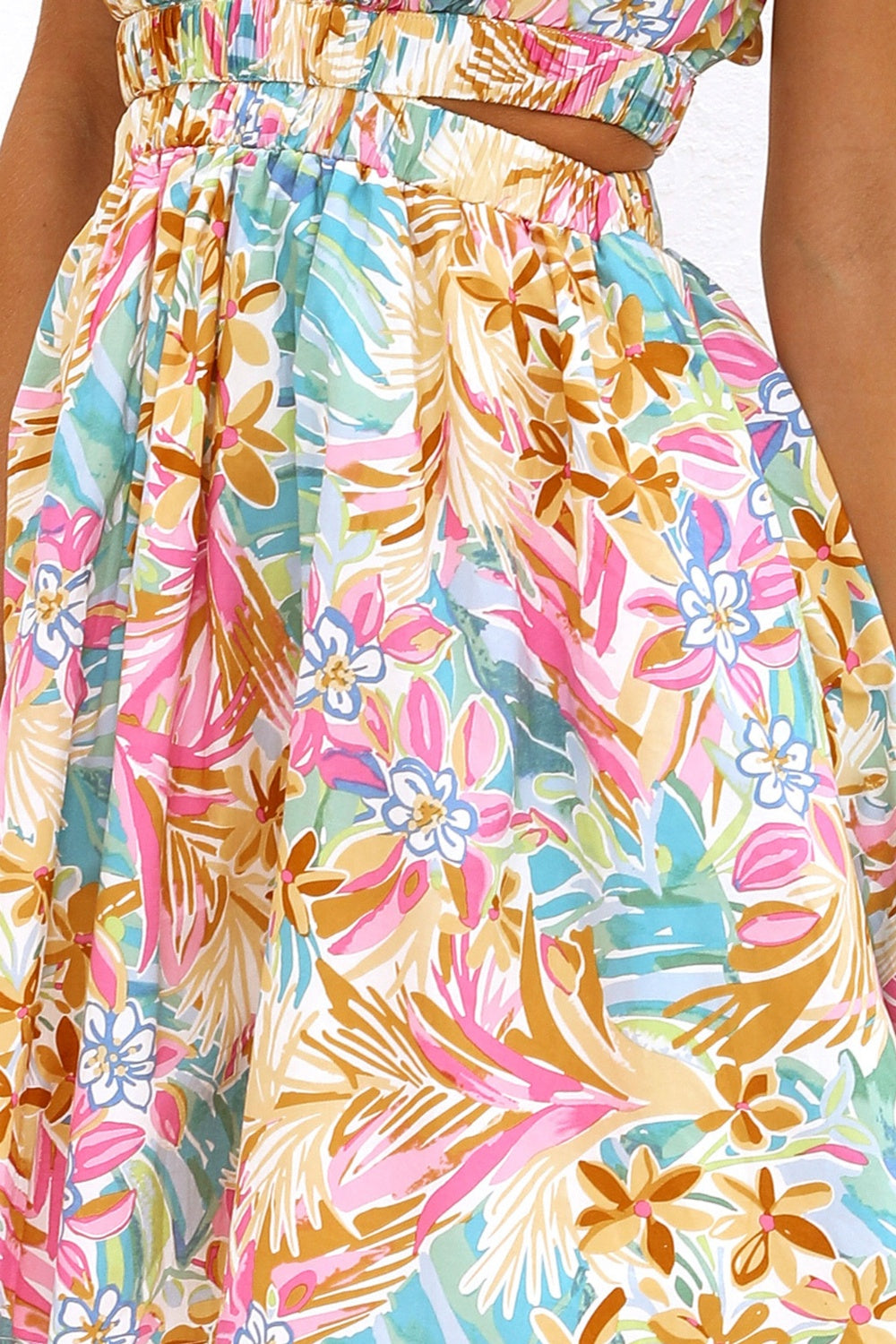 TEEK - Floral Backless Floral Short Sleeve Dress DRESS TEEK Trend   