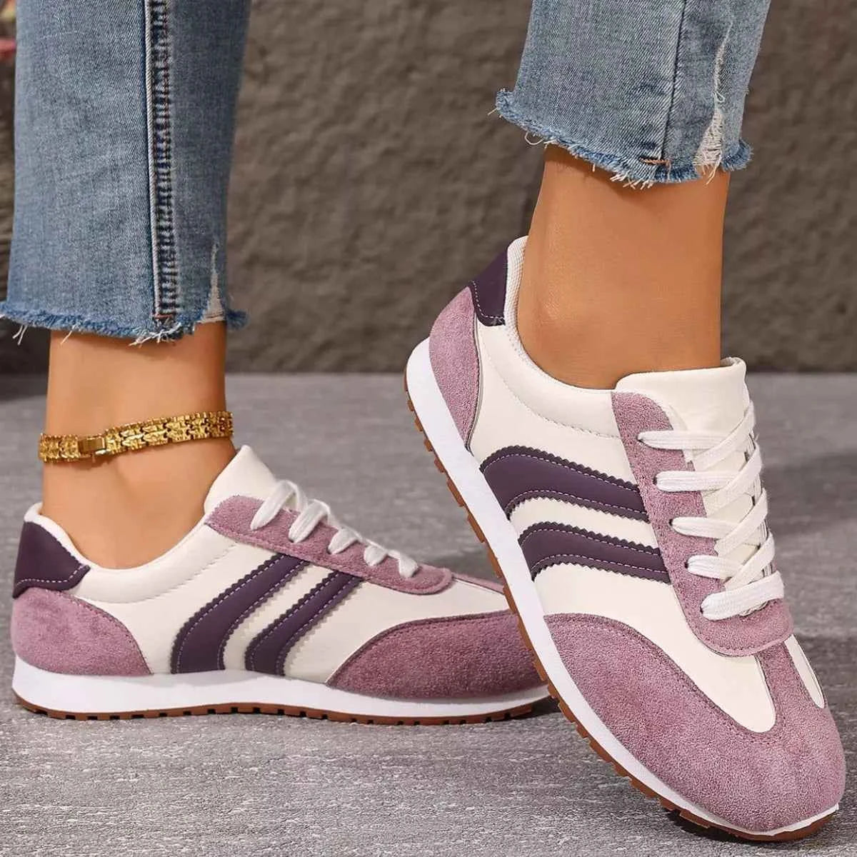 Striped Lace-Up Casual Sneakers Trendsi