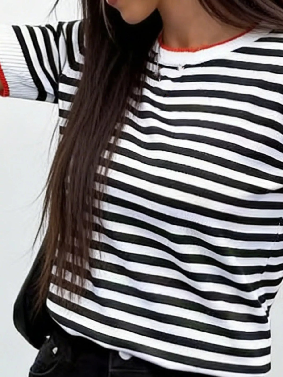 Contrast Trim Striped Short Sleeve Knit Top Trendsi