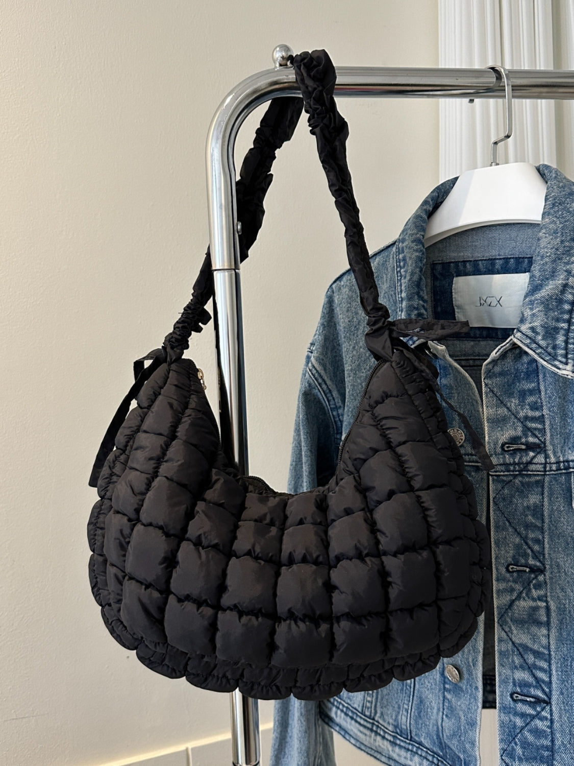 TEEK - Bubble Texture Ruched Strap Quilted Shoulder Bag BAG TEEK Trend Black