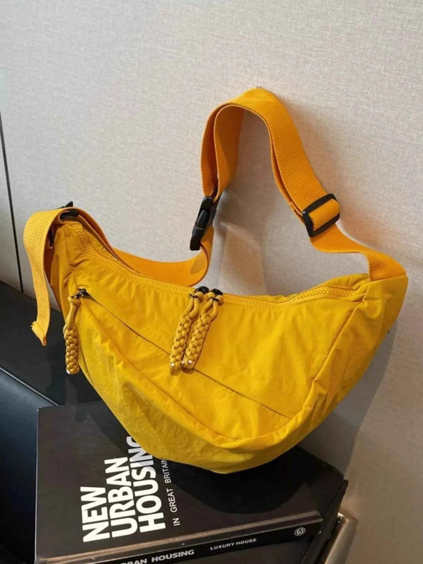 TEEK - Casual Lightweight Nylon Sling Bag BAG TEEK Trend