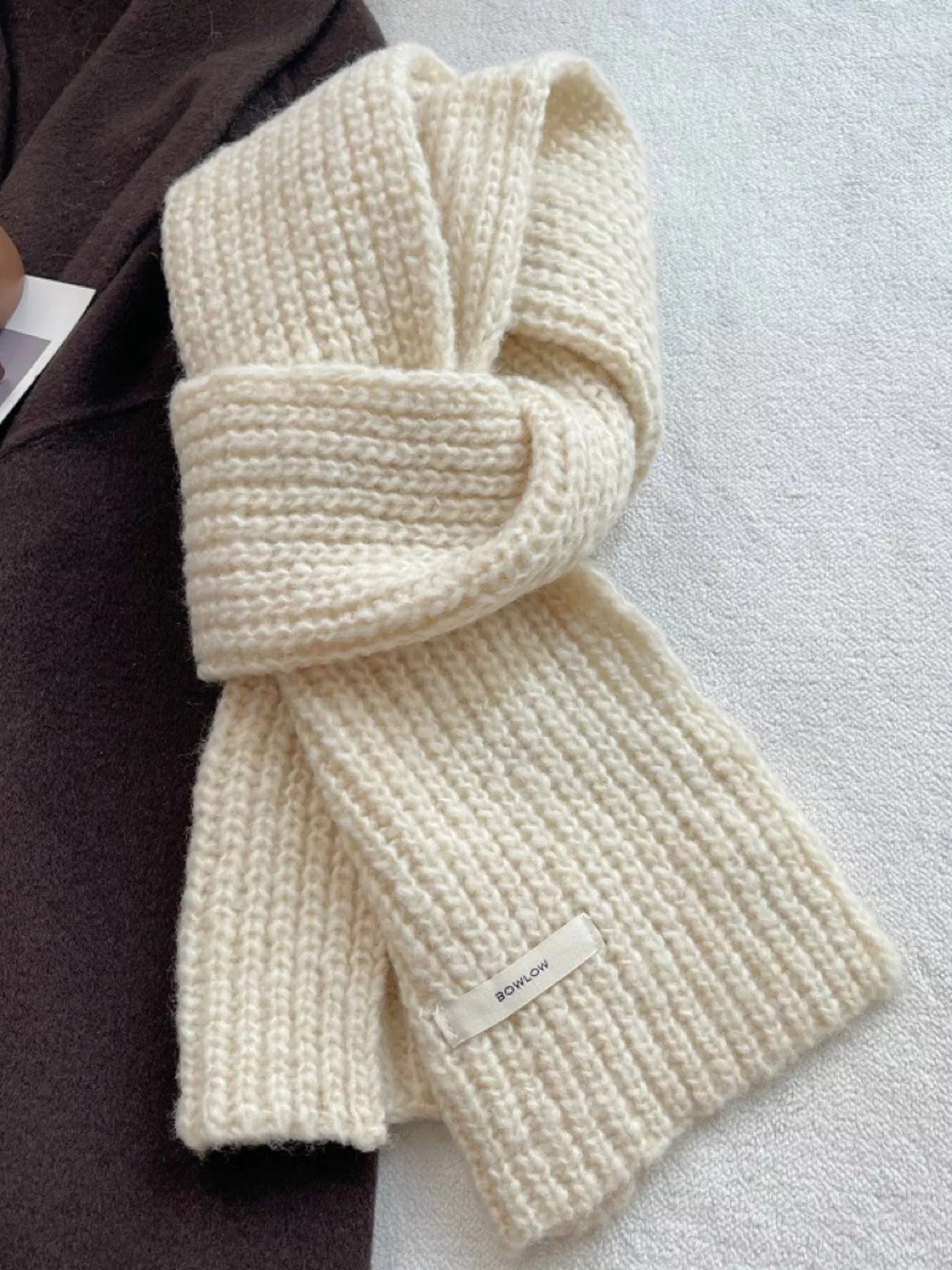 Cozy Knitted Winter Scarf Trendsi Off-white ONESIZE
