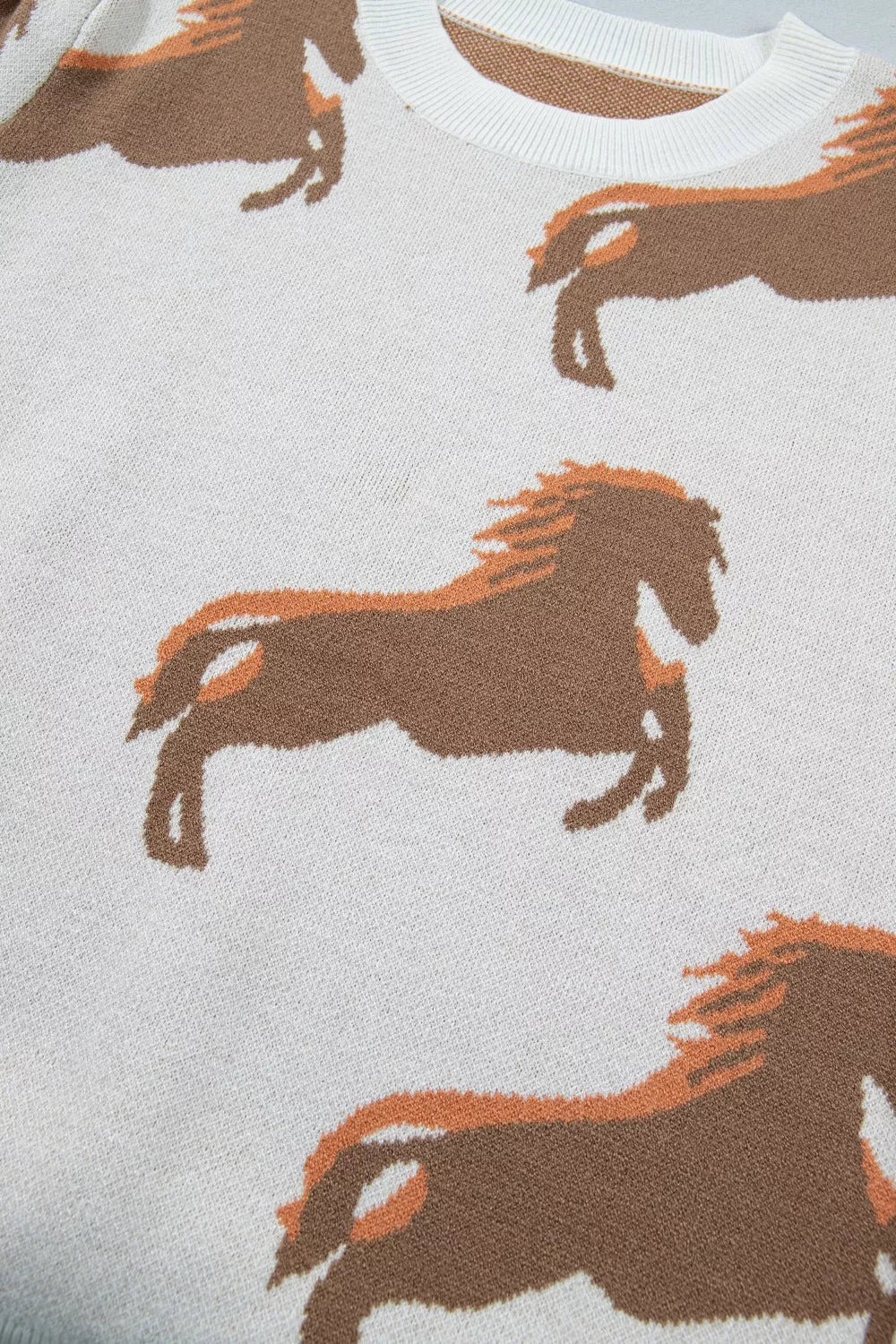 Western Horse Short Puff Sleeve Sweater Trendsi