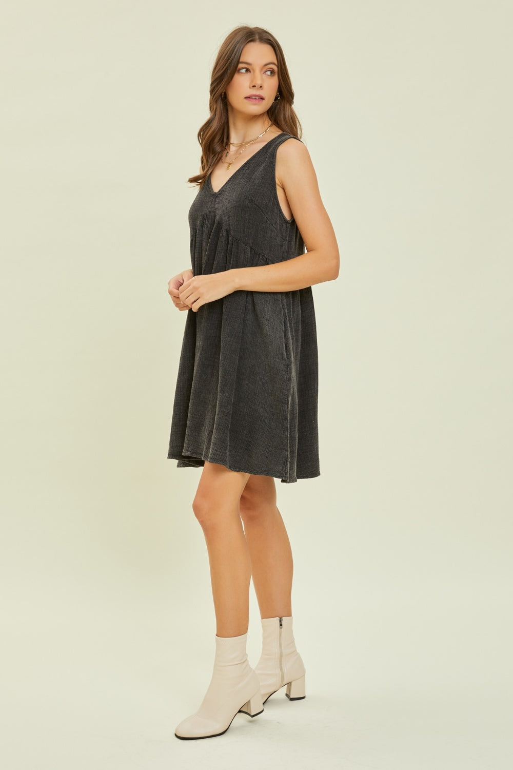TEEK - Black Texture V-Neck Sleeveless Flare Dress DRESS TEEK Trend   