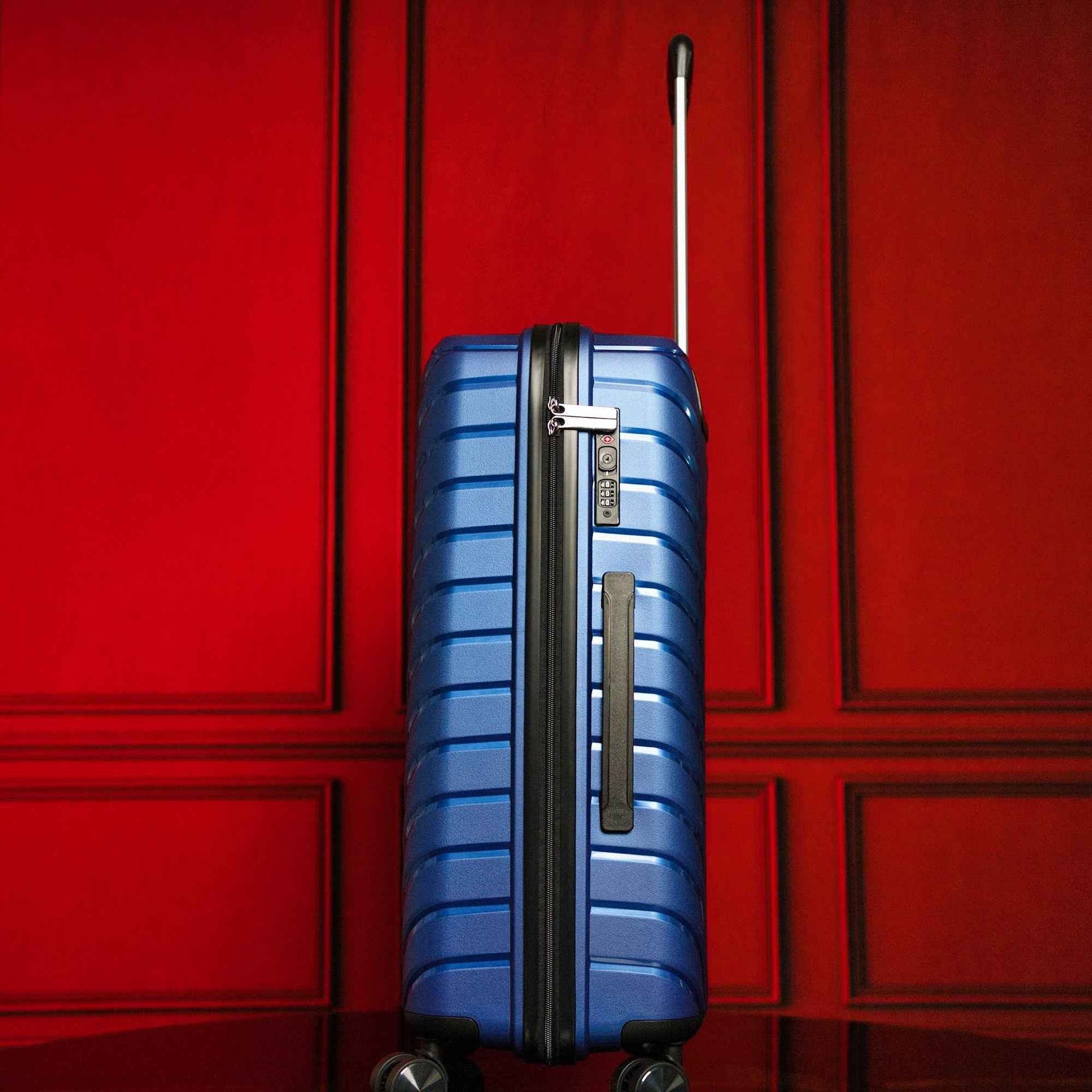 TEEK - 24-inch Blue Hardcase Roller Luggage BAG TEEK SP