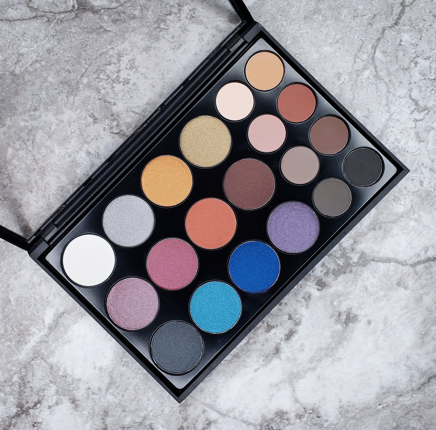 TEEK - BOLD EYESHADOW PALETTE CP08 MAKEUP TEEK CB