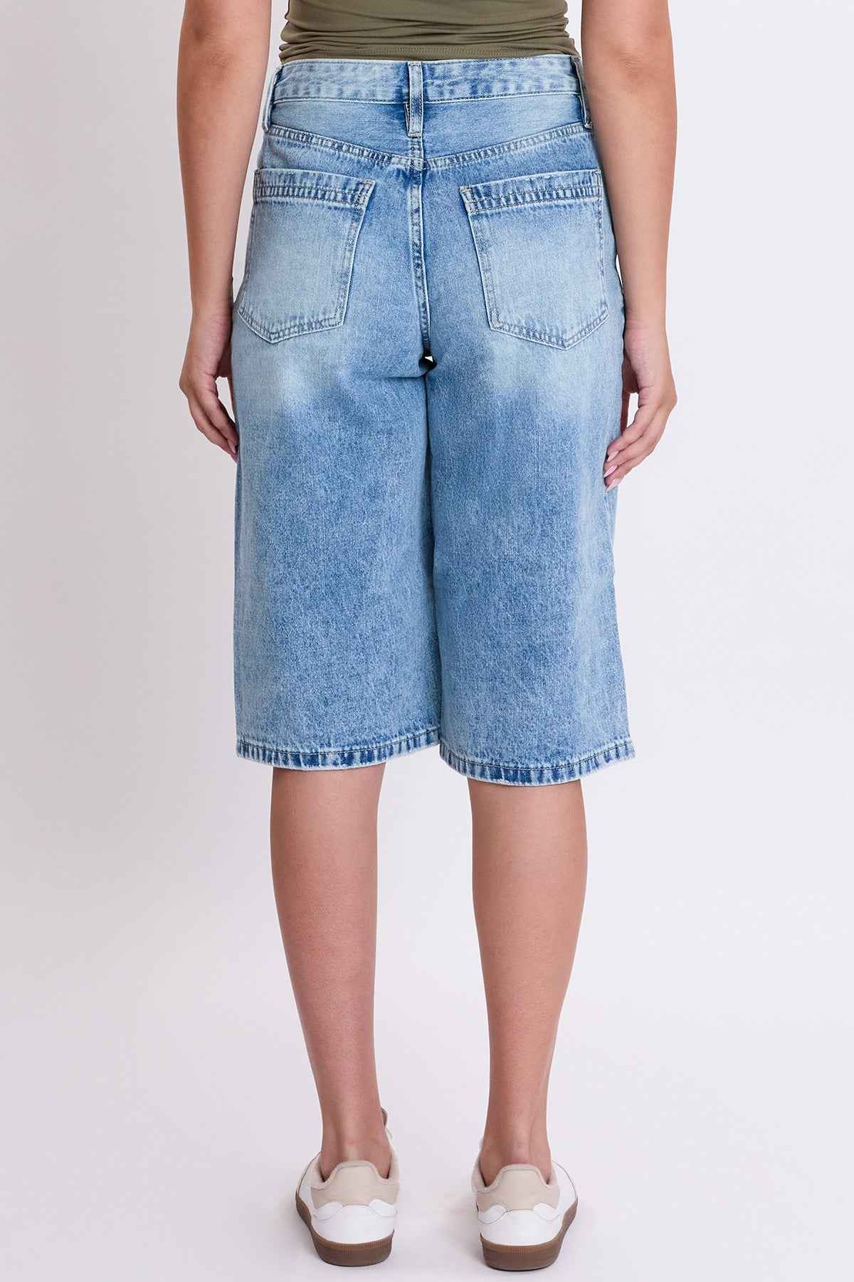 Women's Relaxed Fit Wide Leg Jorts