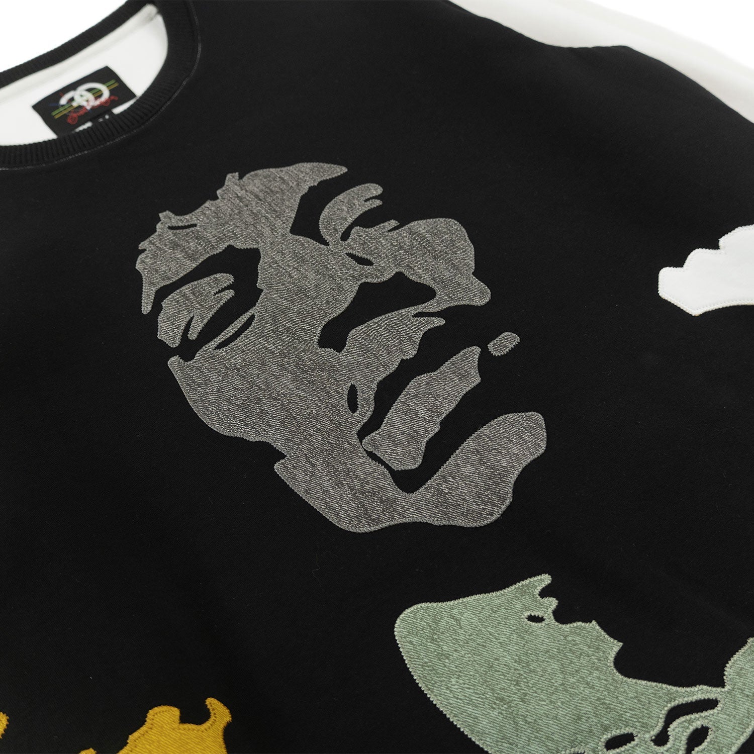 TEEK - F4789 Hendrix 2024 Crewneck Sweatshirt - White TOPS TEEK MJ