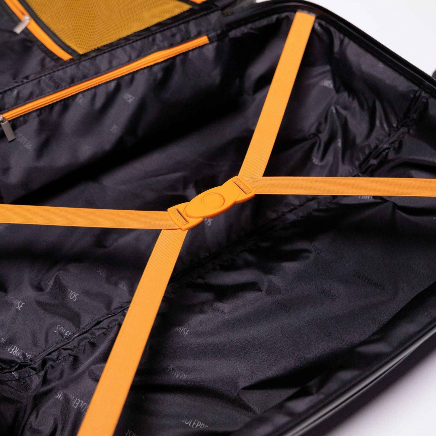 TEEK - 24-inch Black Hardcase Roller Luggage BAG TEEK SP