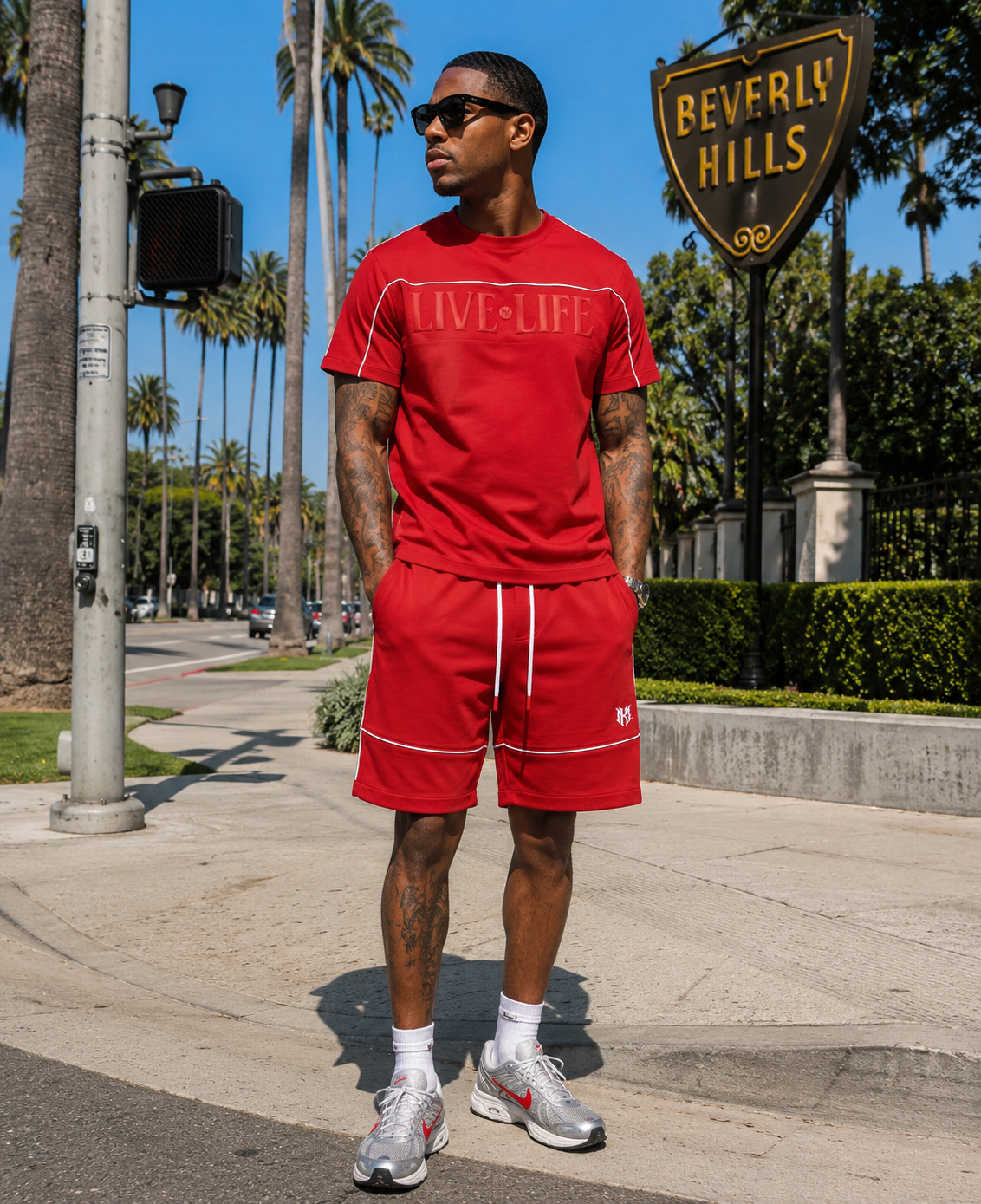 M459 Live Life T-shirt - Red T-shirt Makobi Jeans USA
