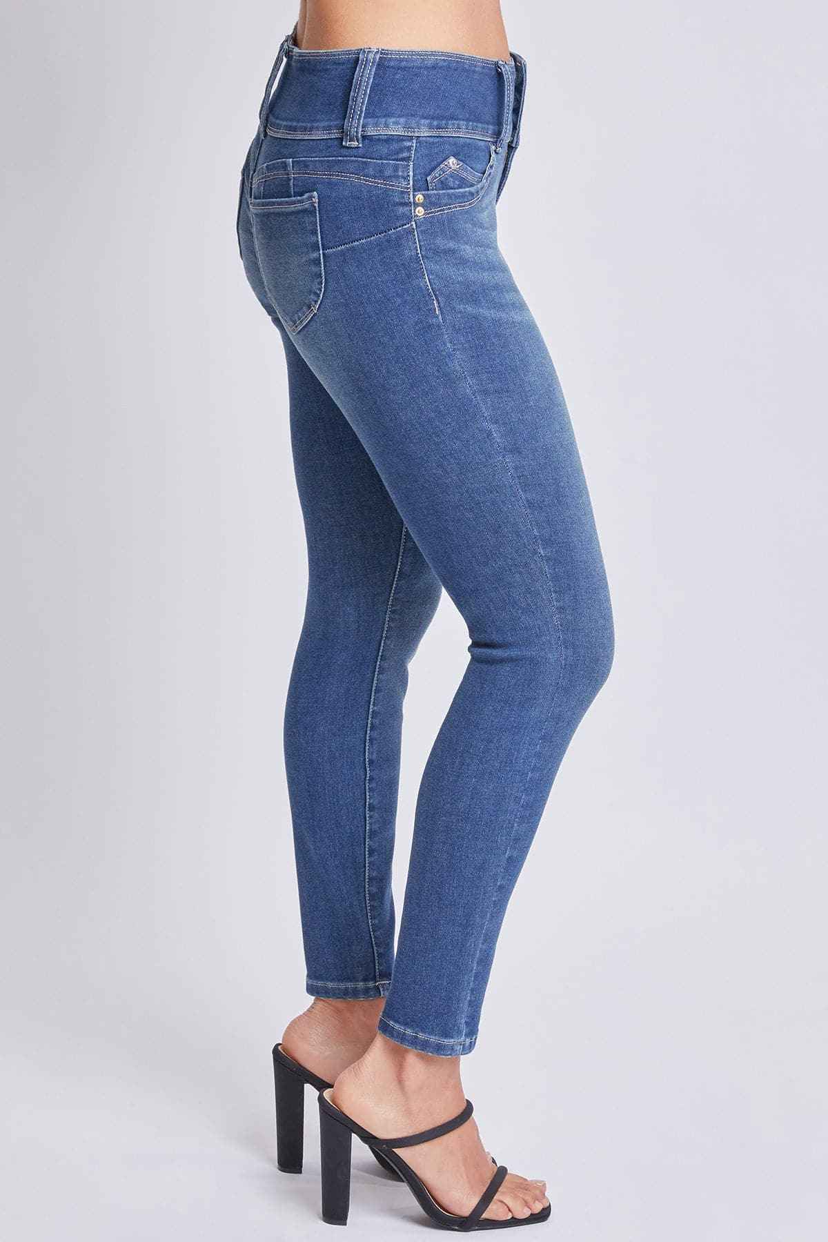 Women’s WannaBettaButt Sustainable Skinny Jeans